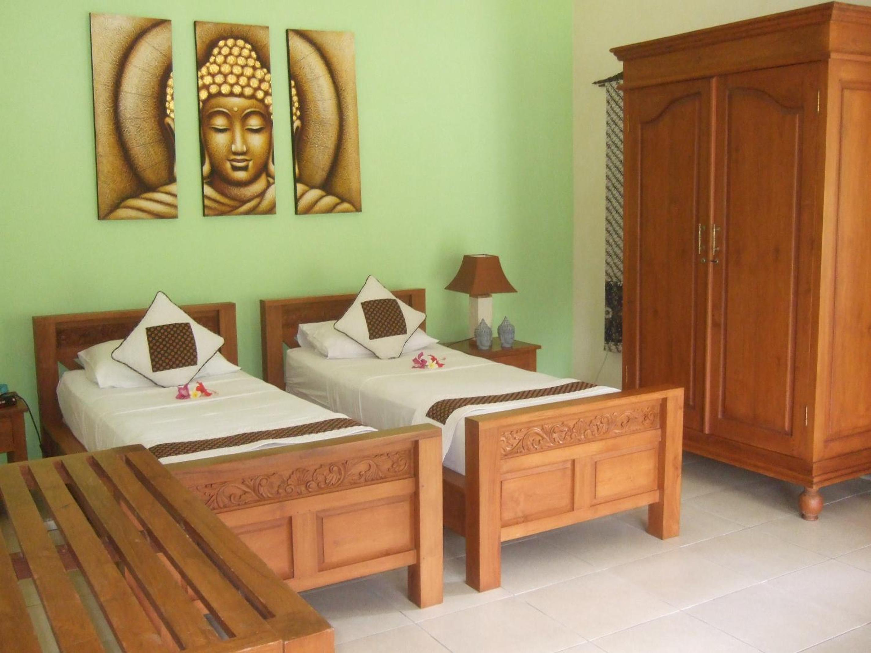 Twin Room with Garden View - Photo 1