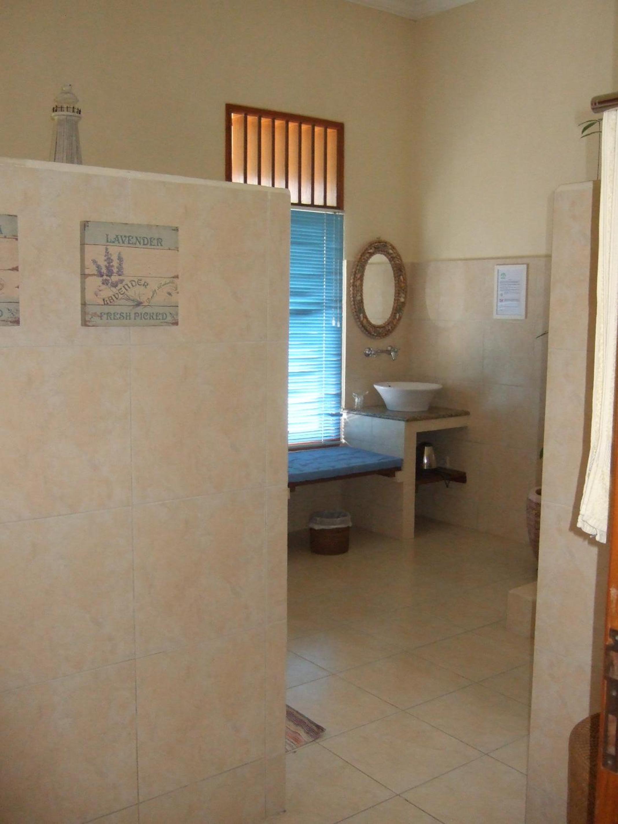 Superior Twin Room with Garden View - Photo 11
