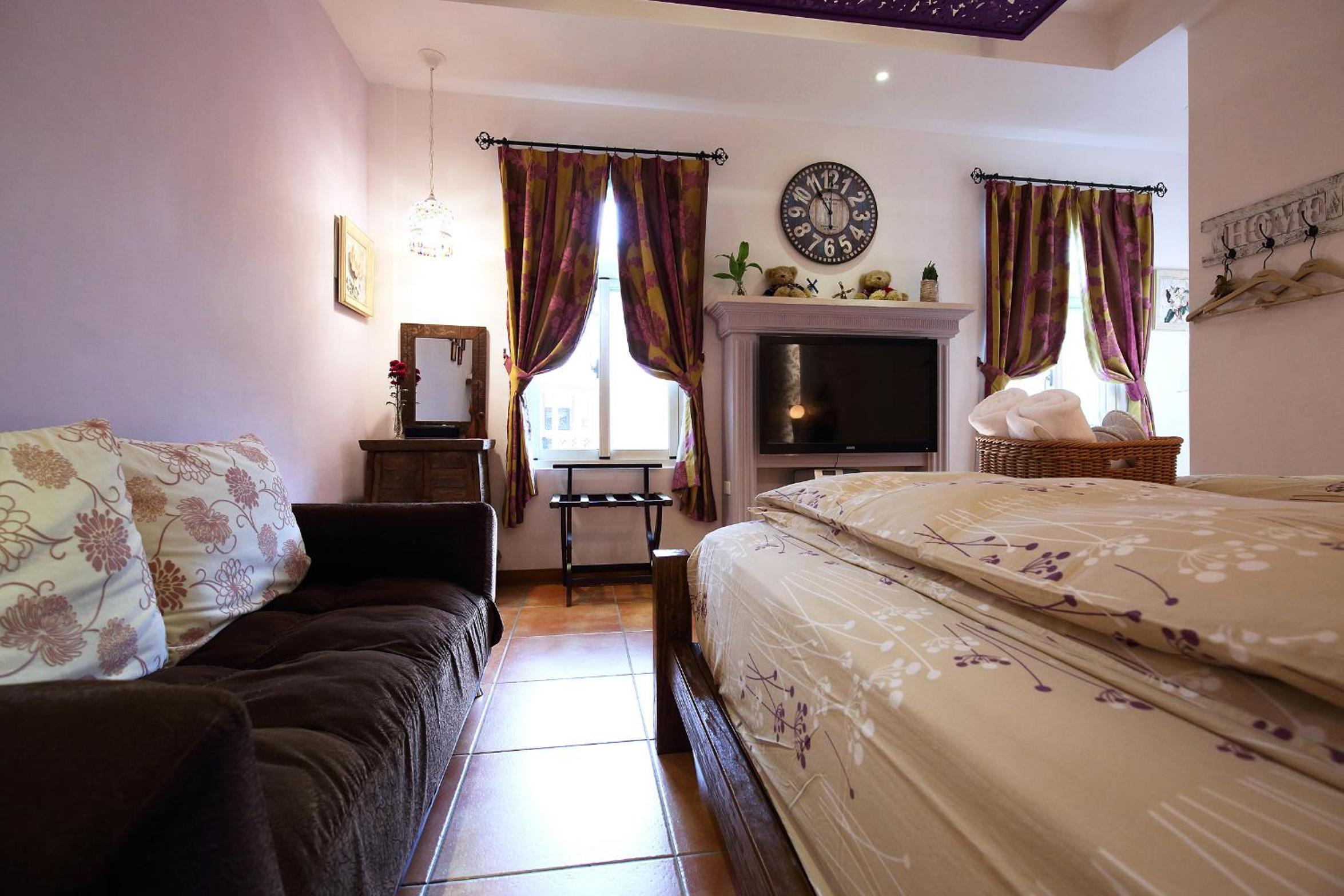 Deluxe Double Room with Garden View photo 1