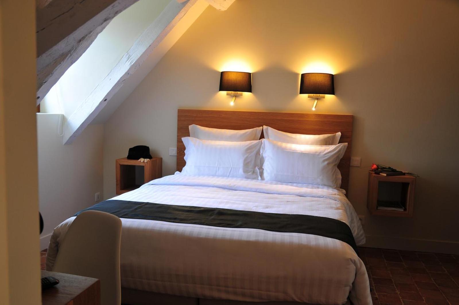 Double Room 201 15m²
