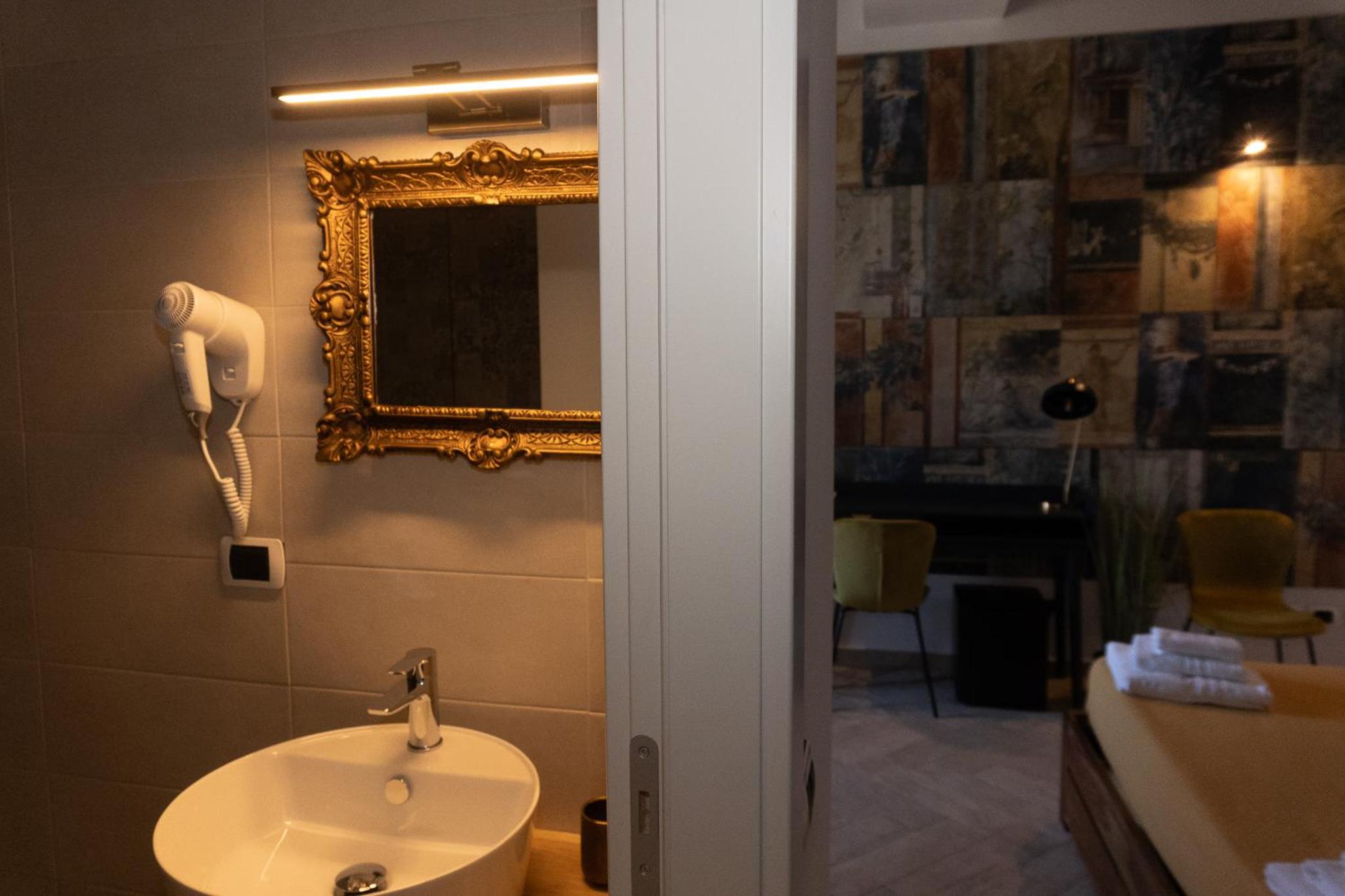 Deluxe Triple Room photo 2
