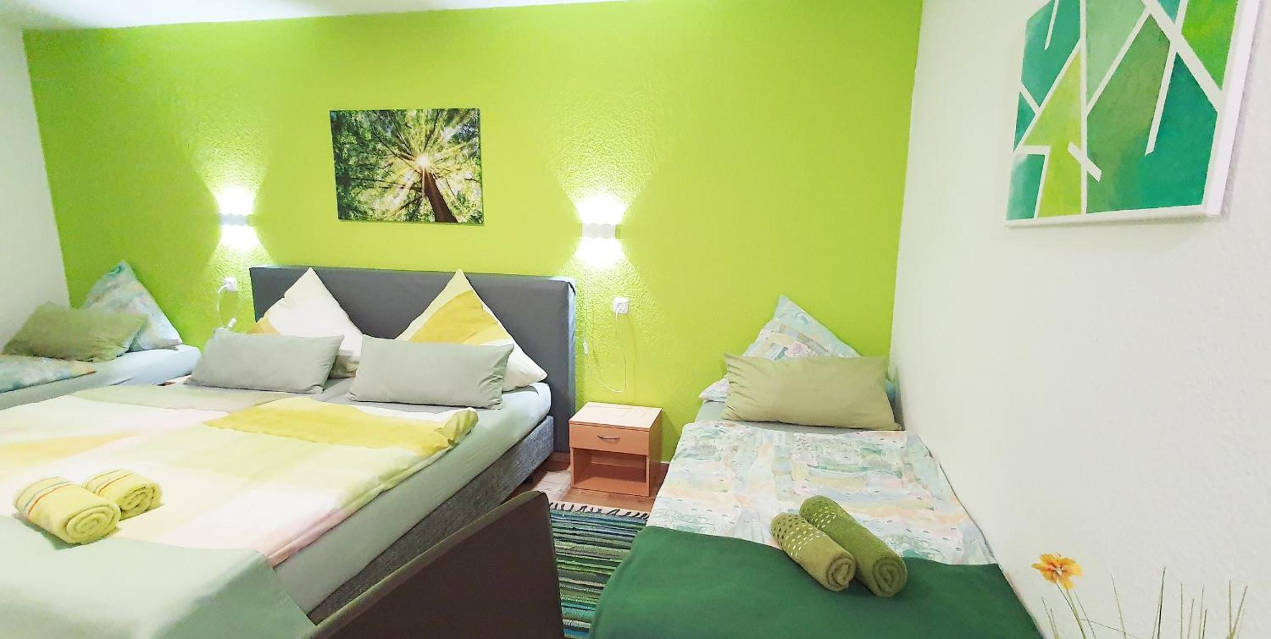 Deluxe Family Room