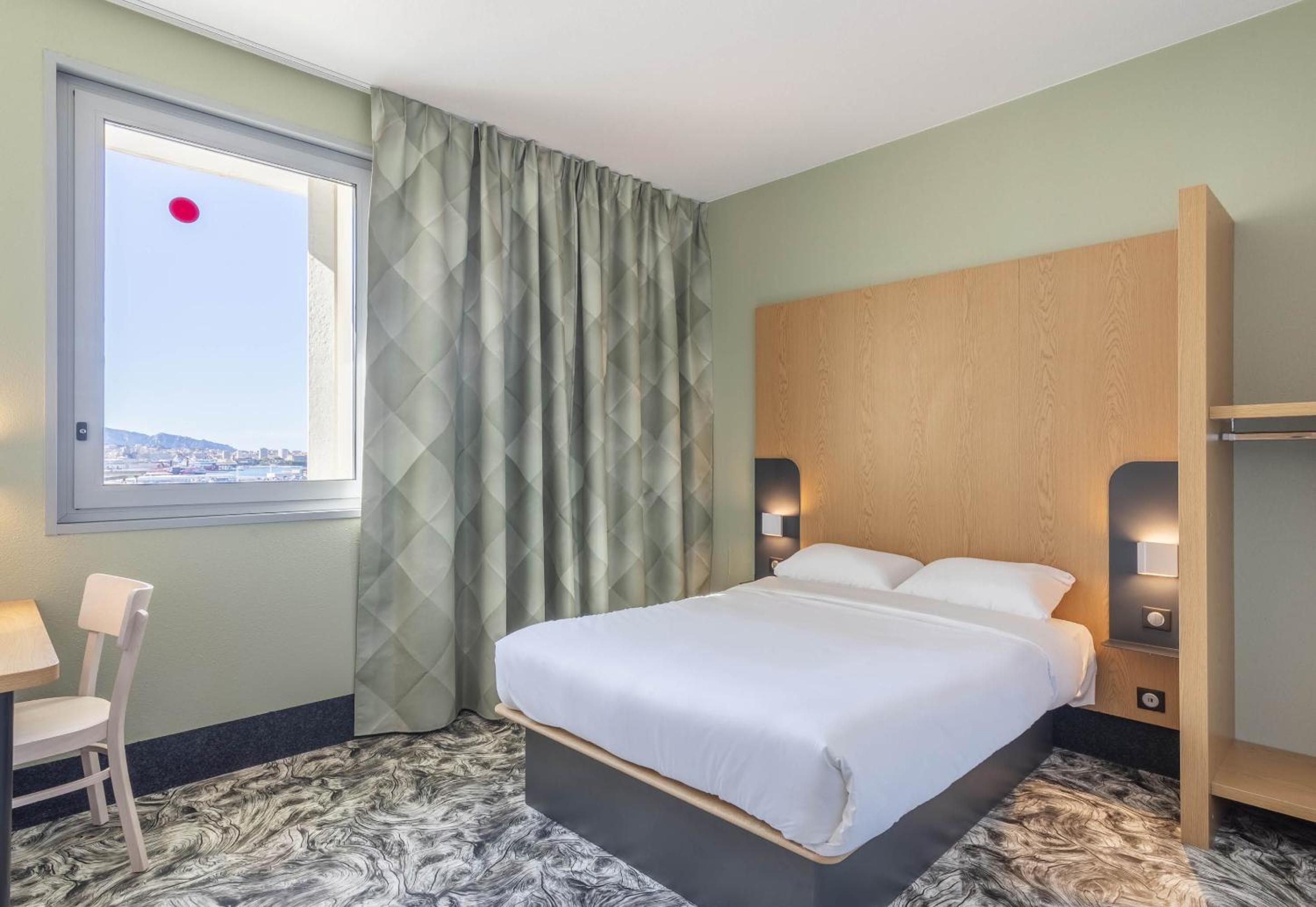 Double Room - Disability Access photo 1