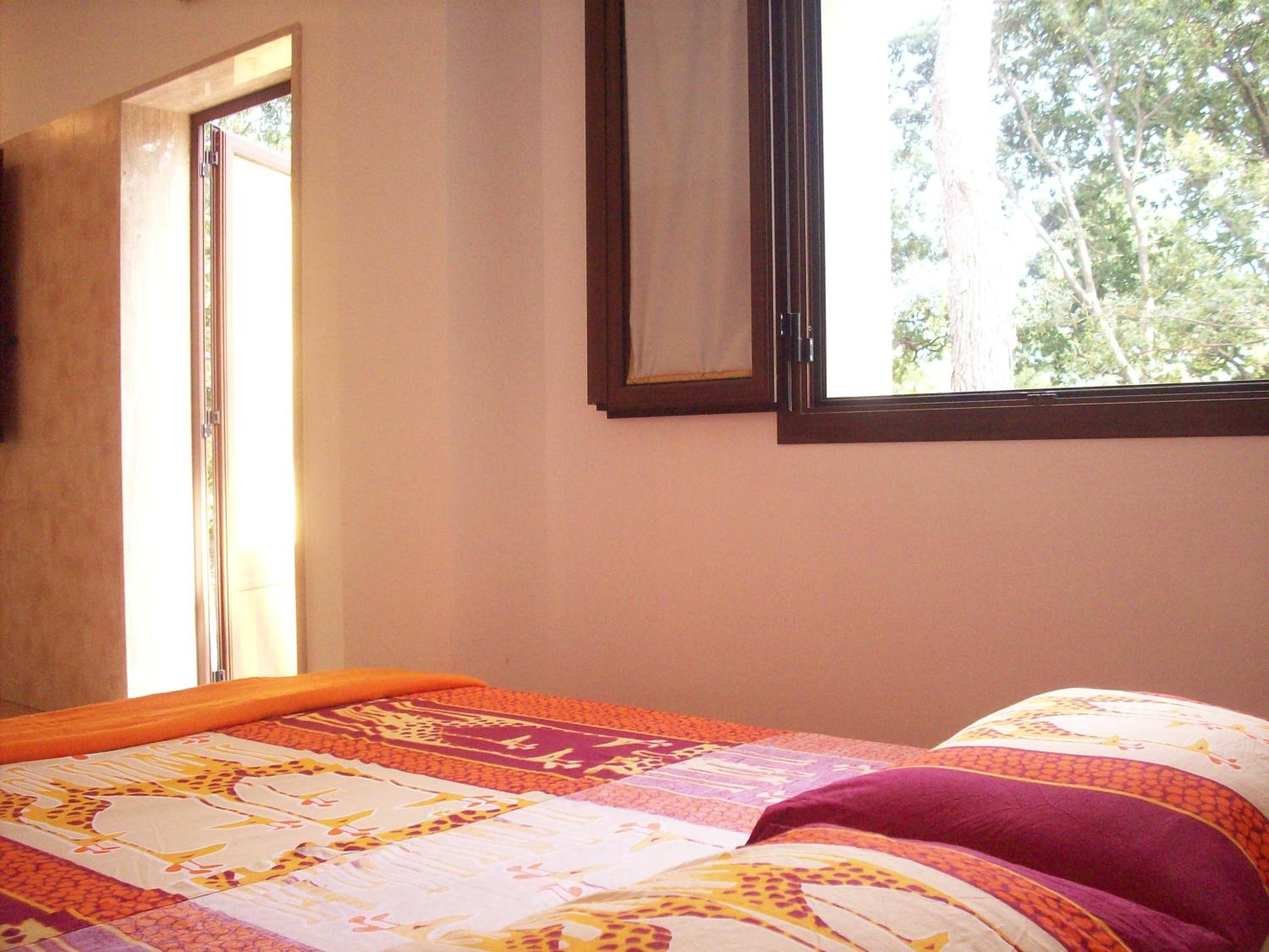 Family Room - Photo 10