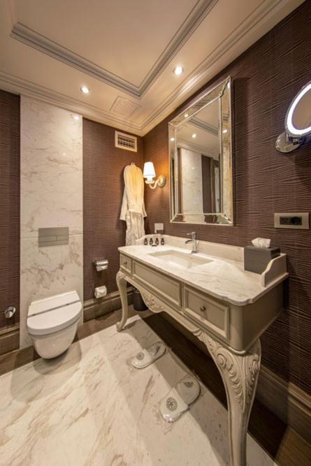 Superior Double or Twin Room with Garden View photo 3