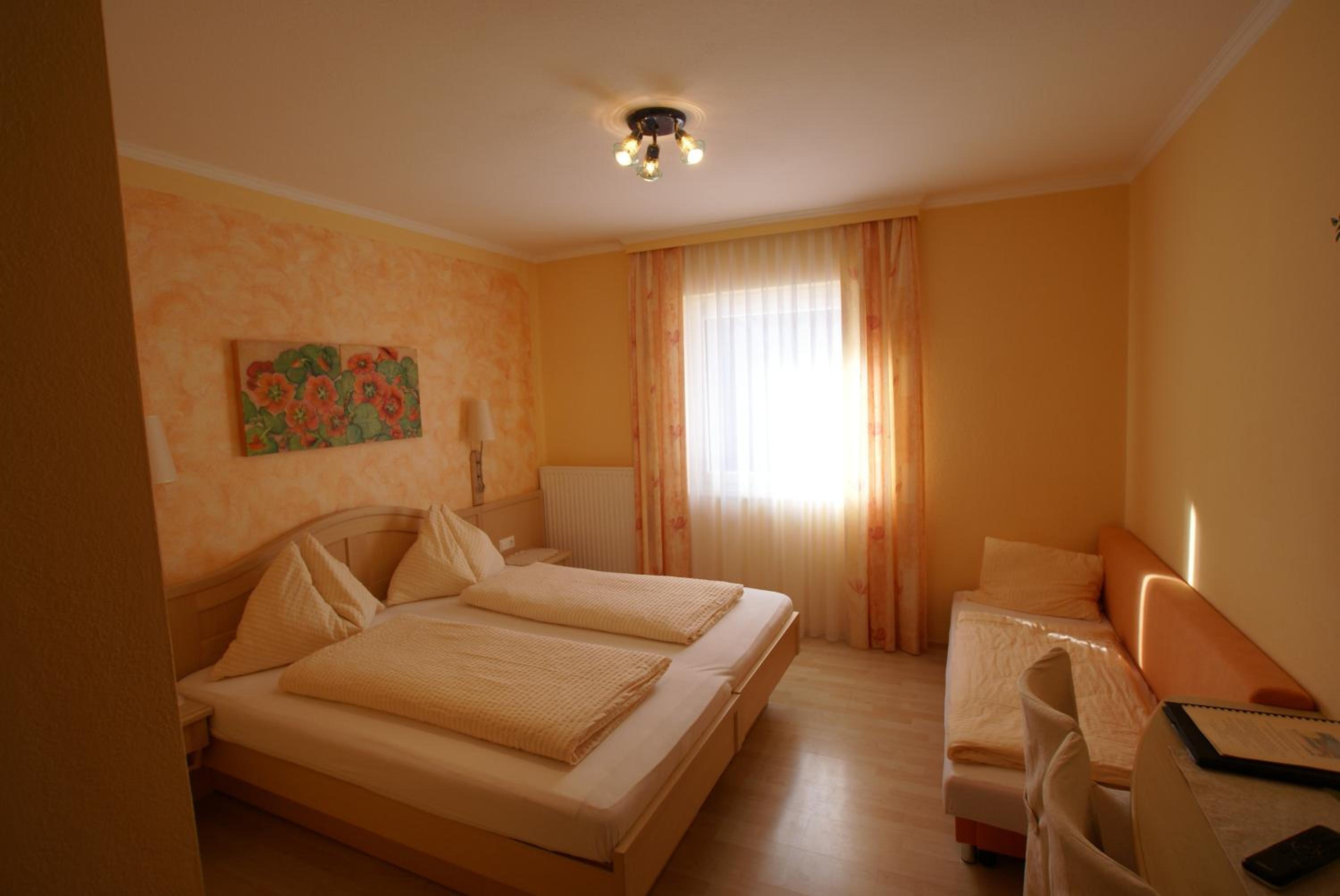 Double Room - Photo 1