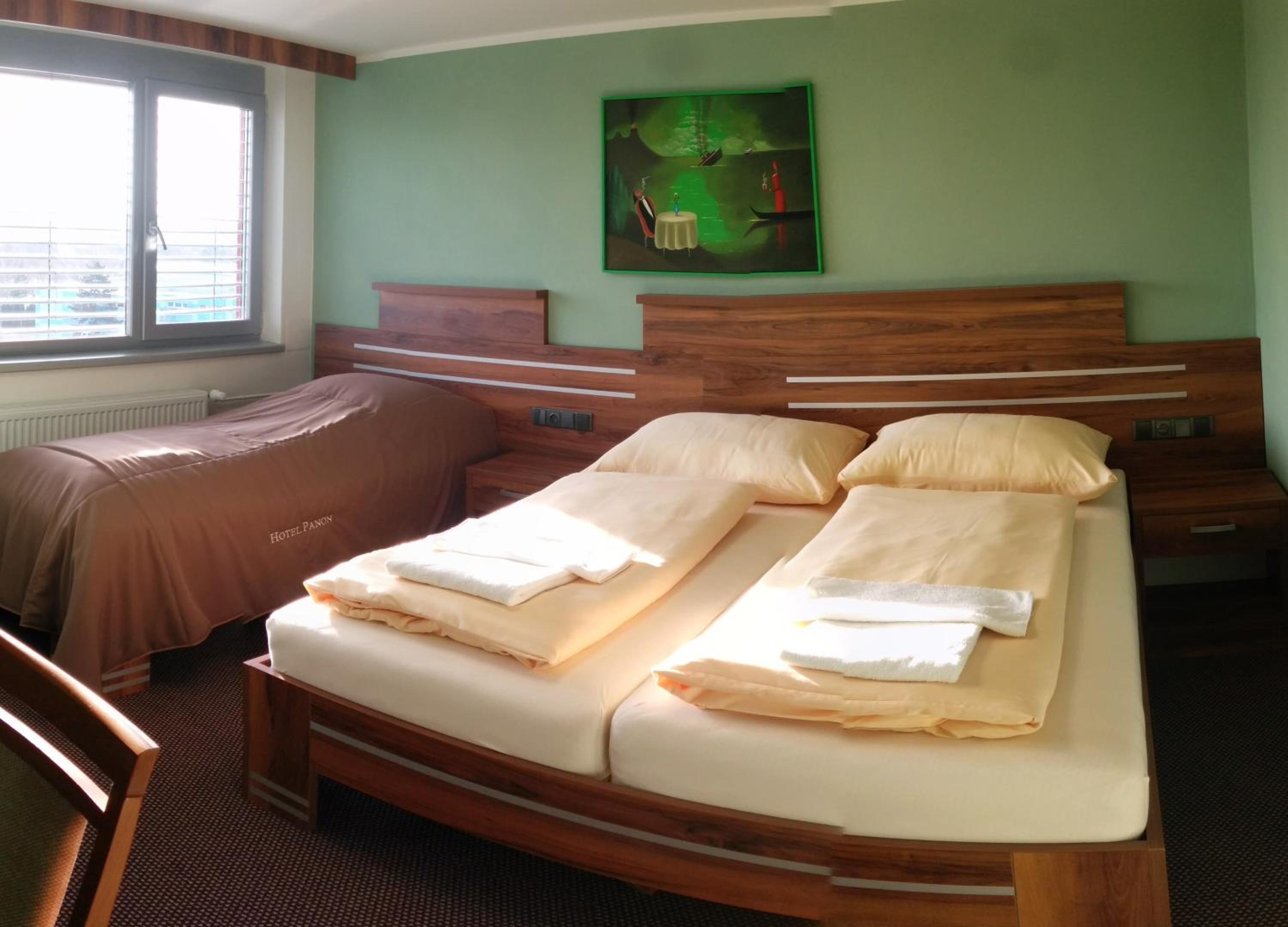 Triple Room - Photo 1