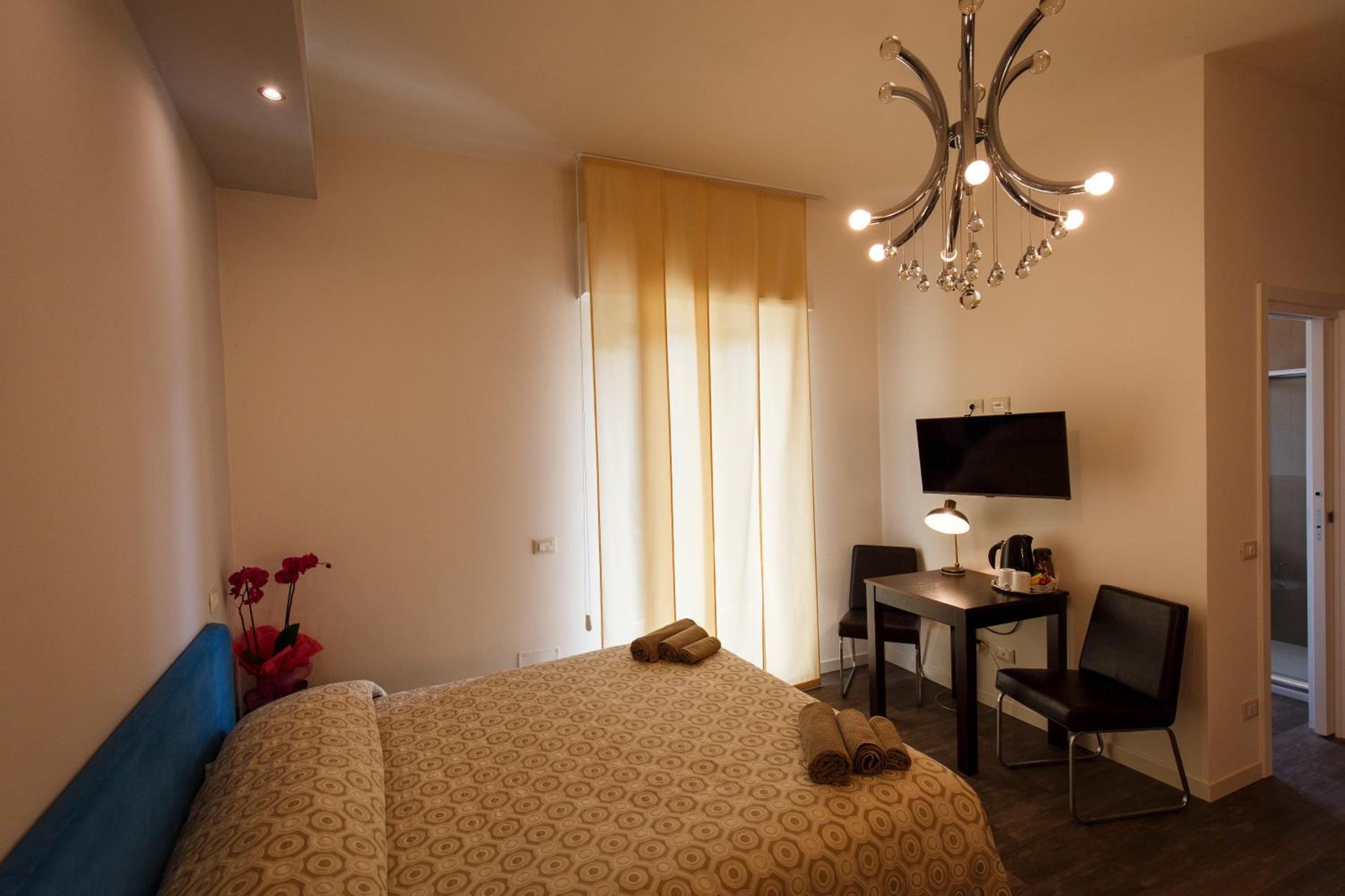 Quadruple Room with Private Bathroom photo 3