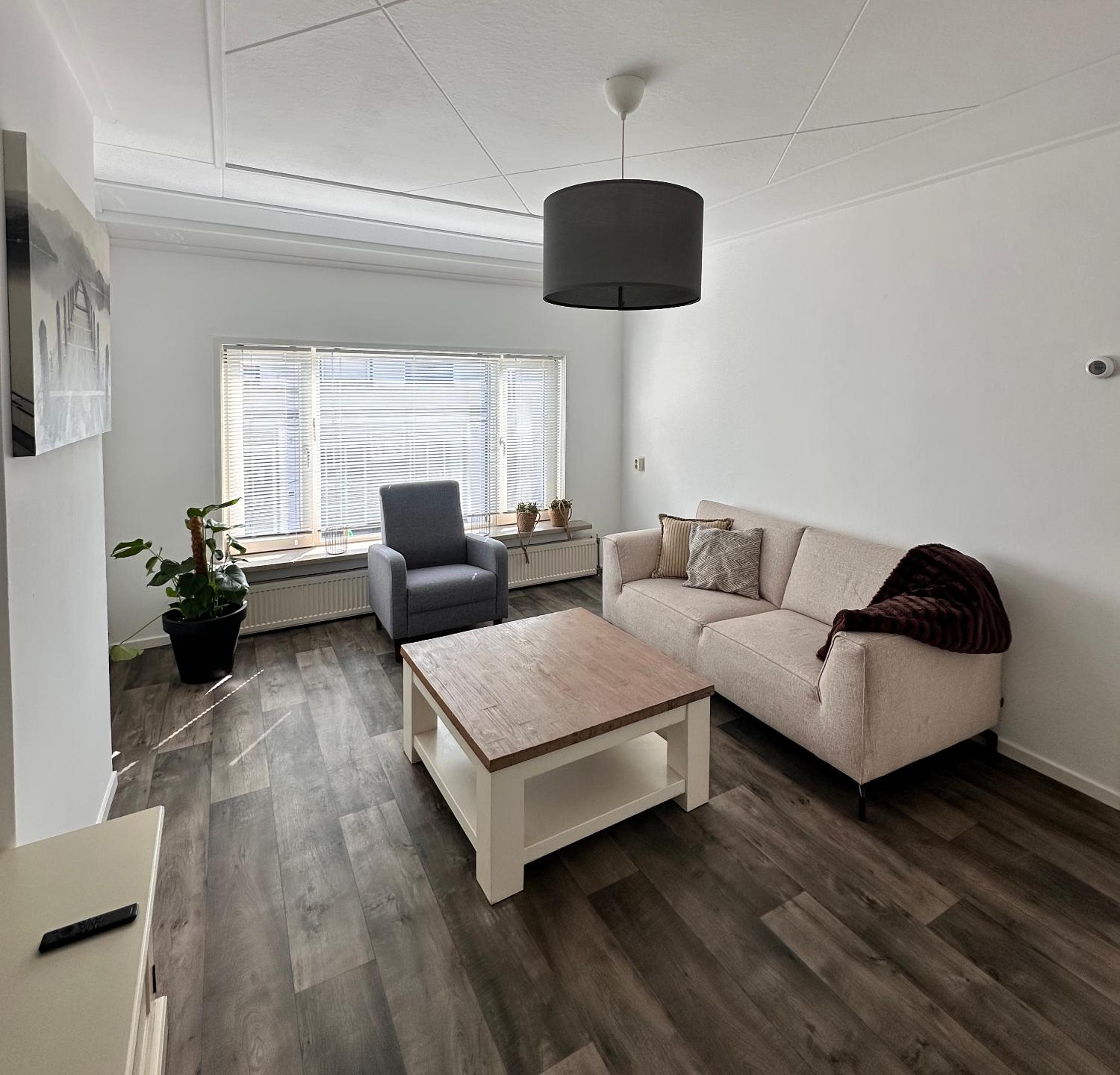 One-Bedroom Apartment with Balcony