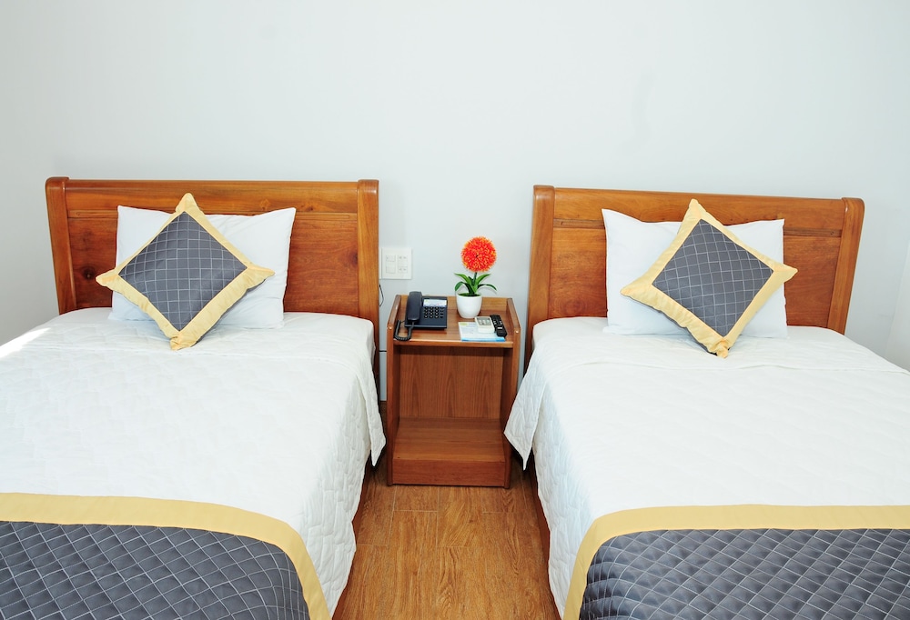Standard Double or Twin Room, Multiple Beds photo 2