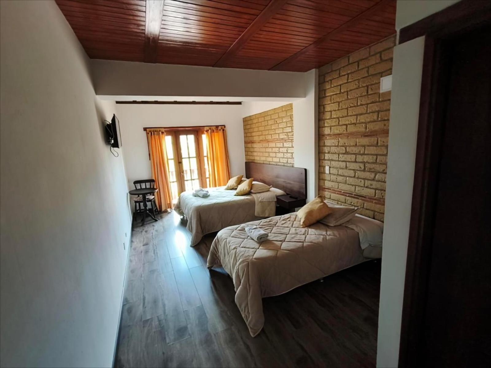 Deluxe Triple Room photo 3