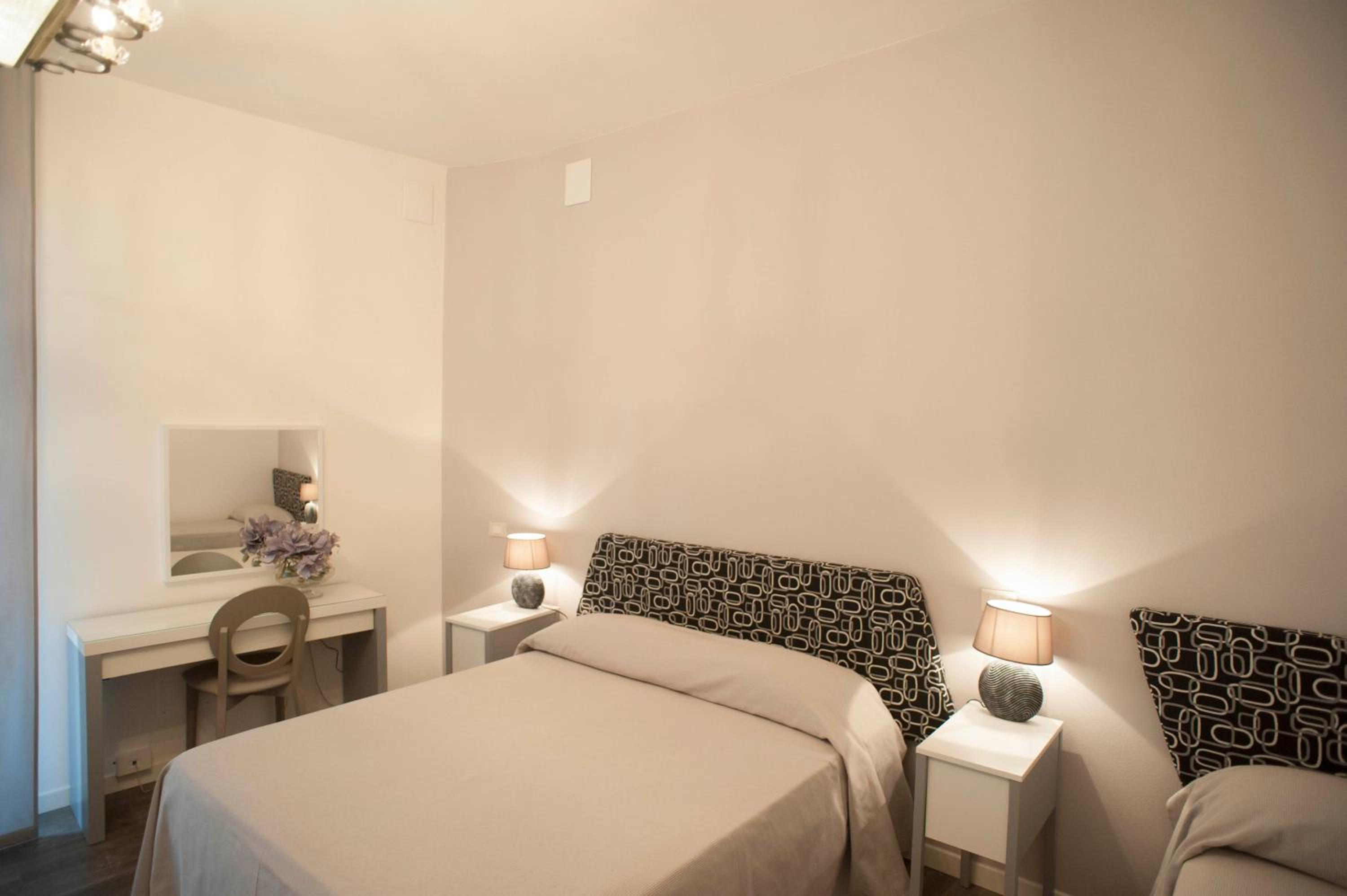 Family Suite with Balcony photo 2