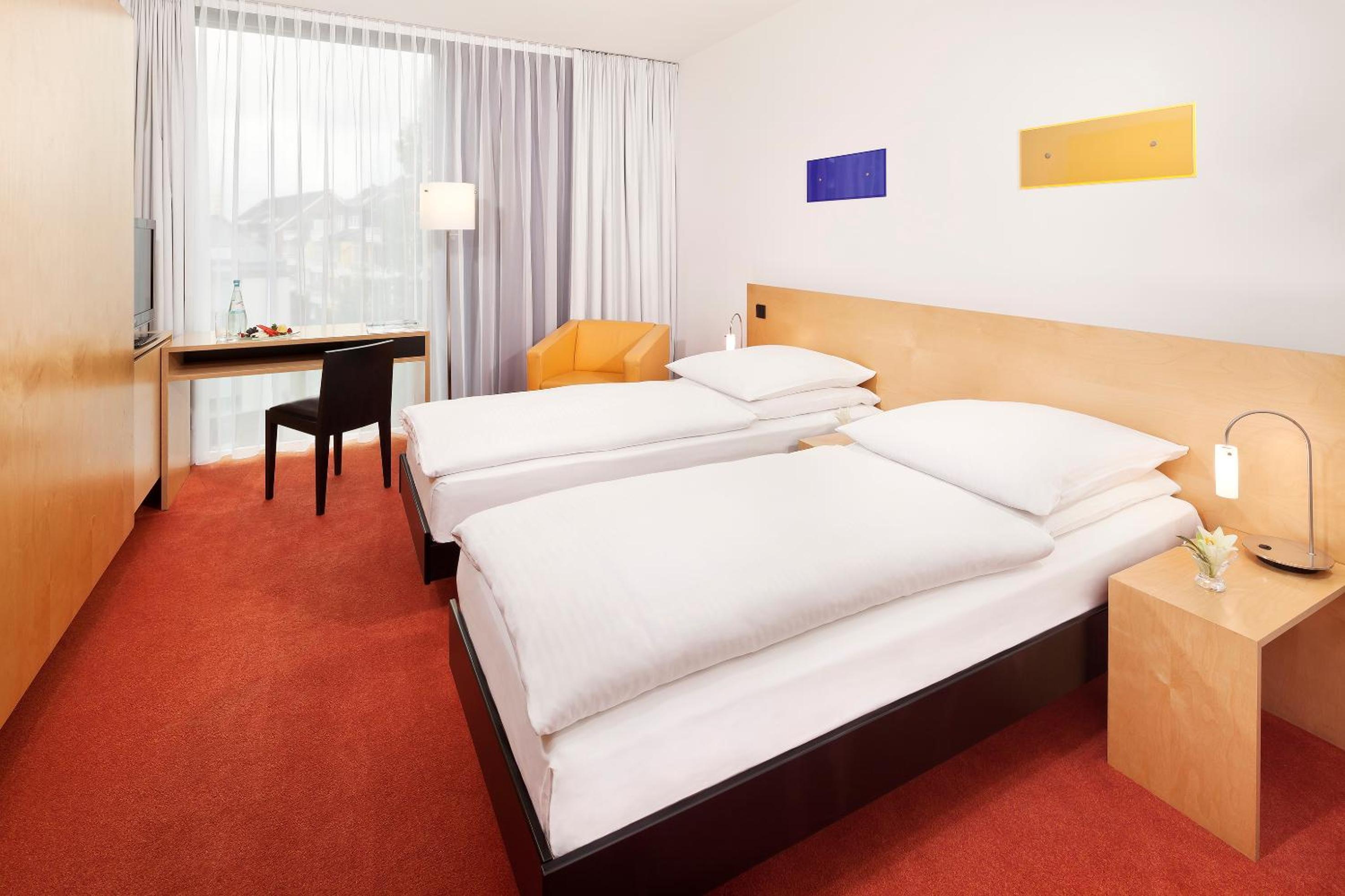 The INNSIDE Room