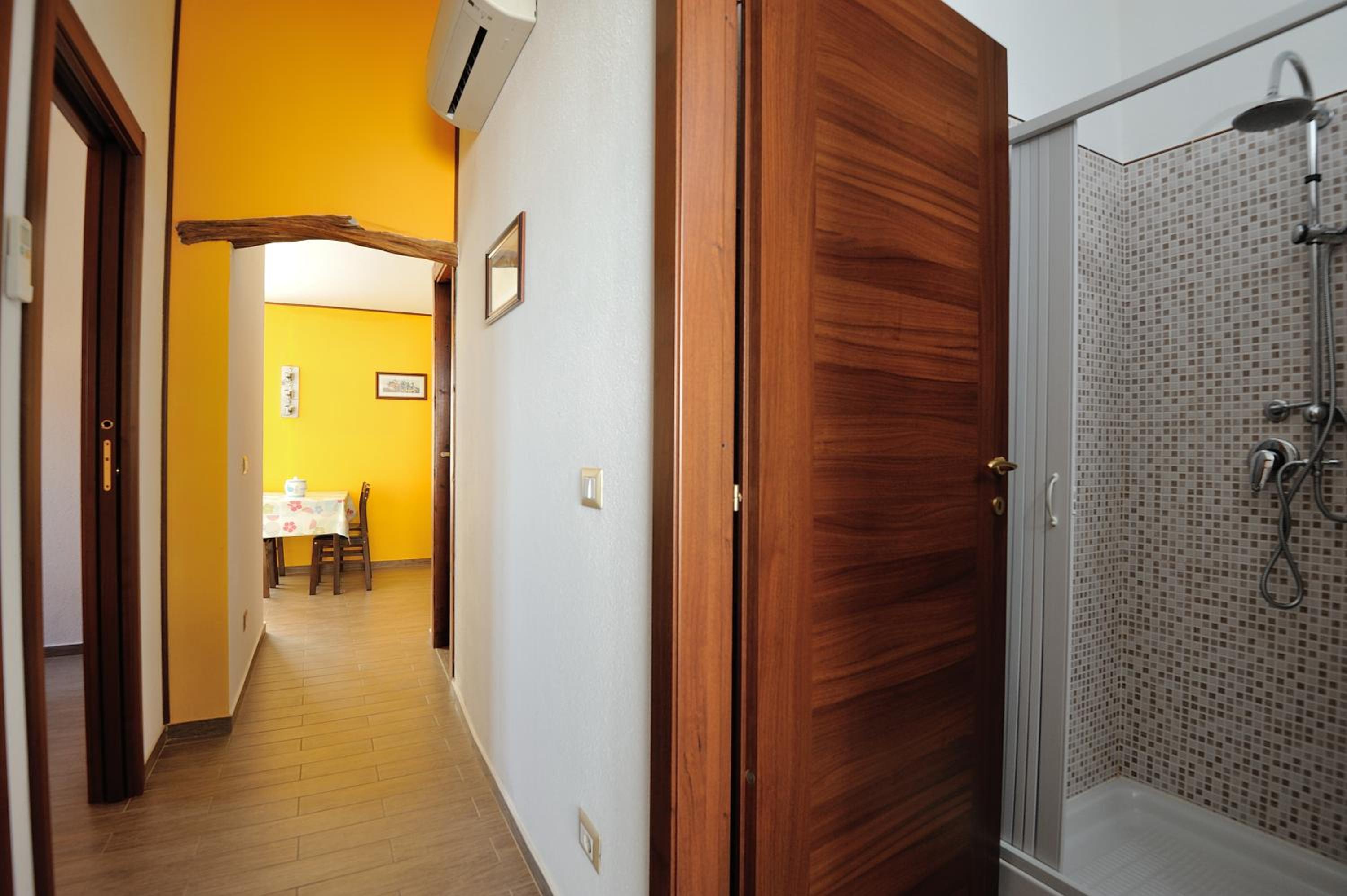 Apartment with Terrace photo 3