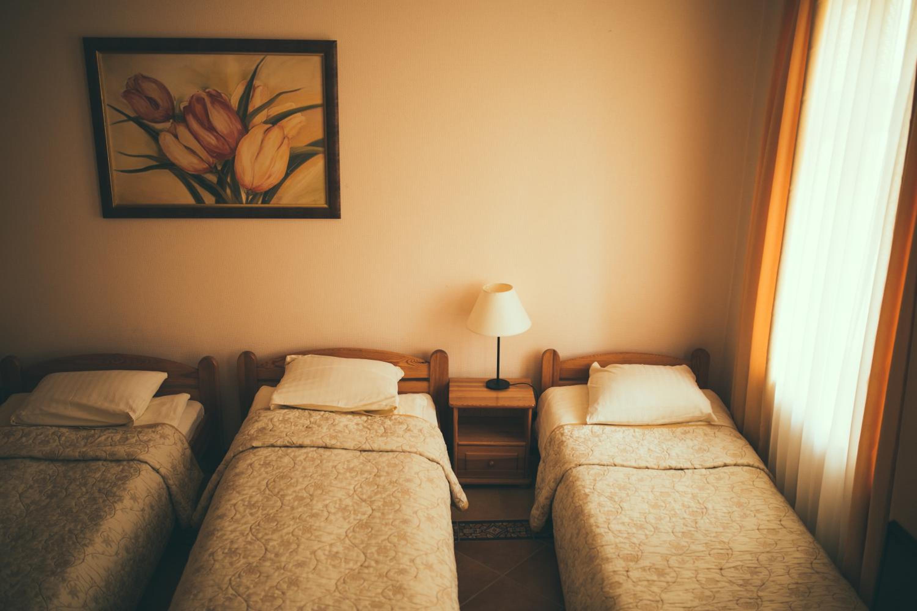 Triple Room - Photo 18