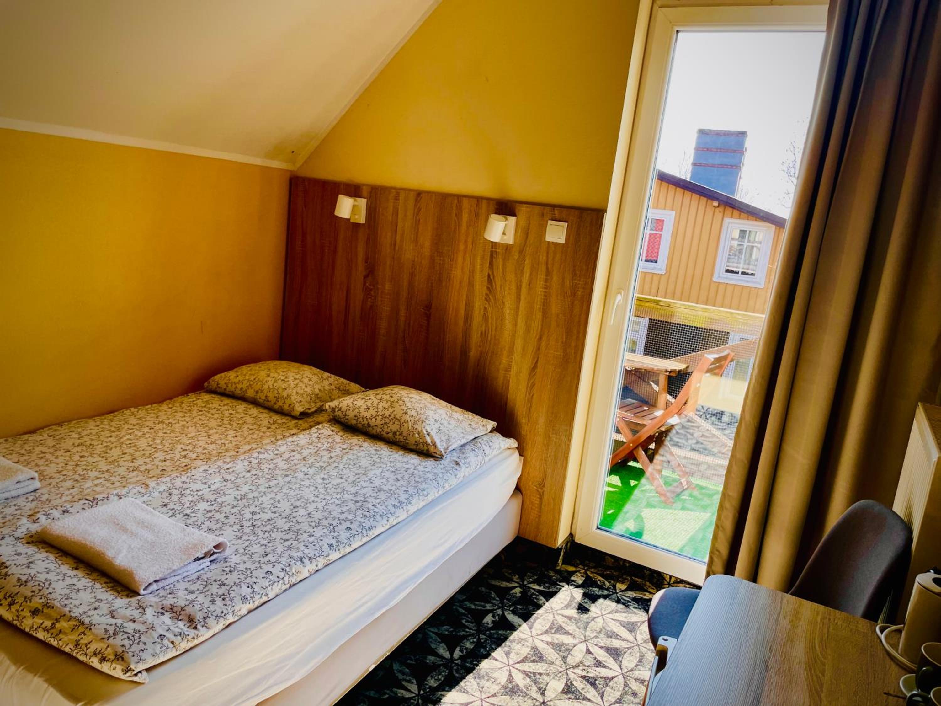 Economy Double Room photo 1