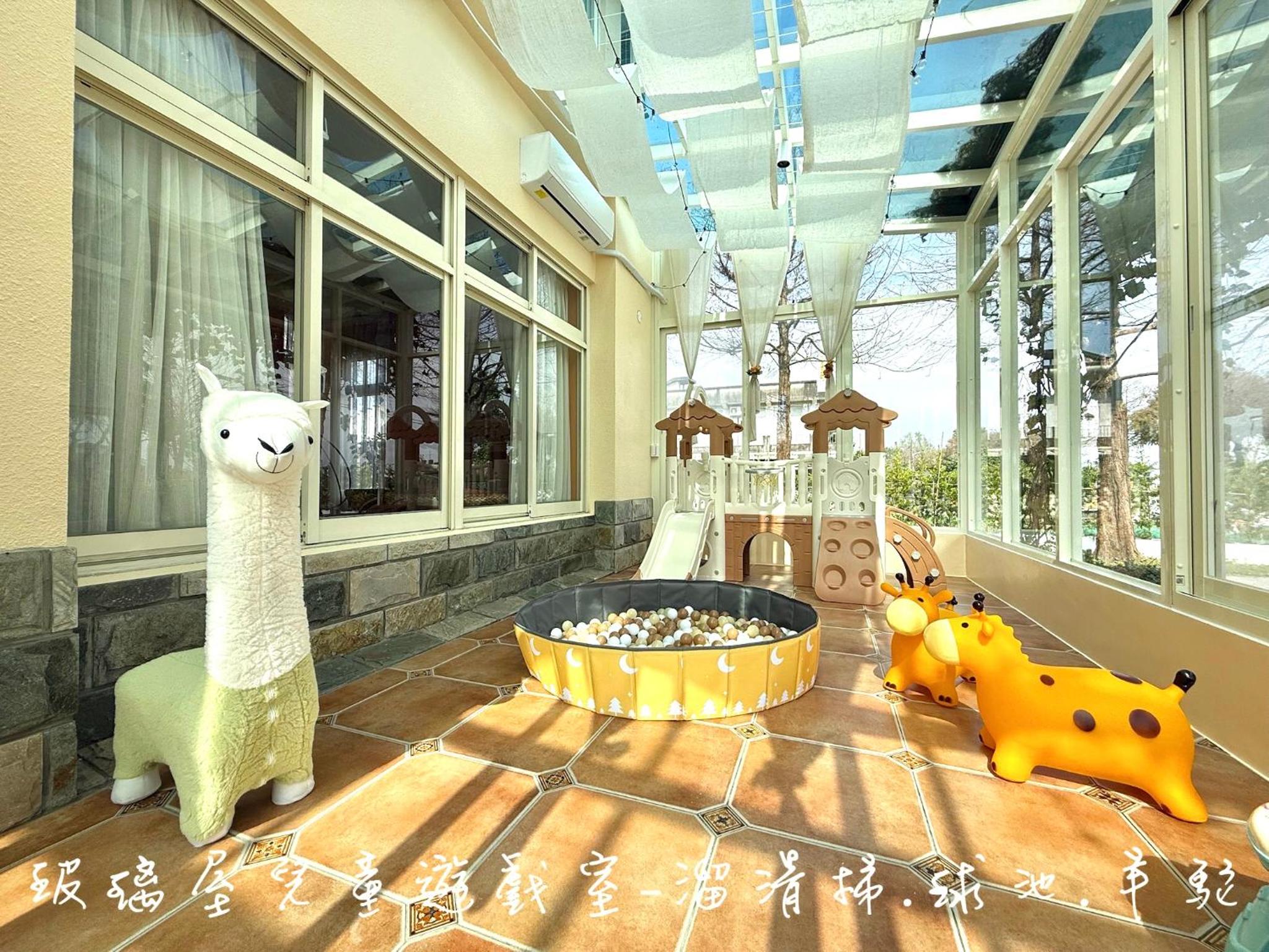 Villa with Private Pool photo 2