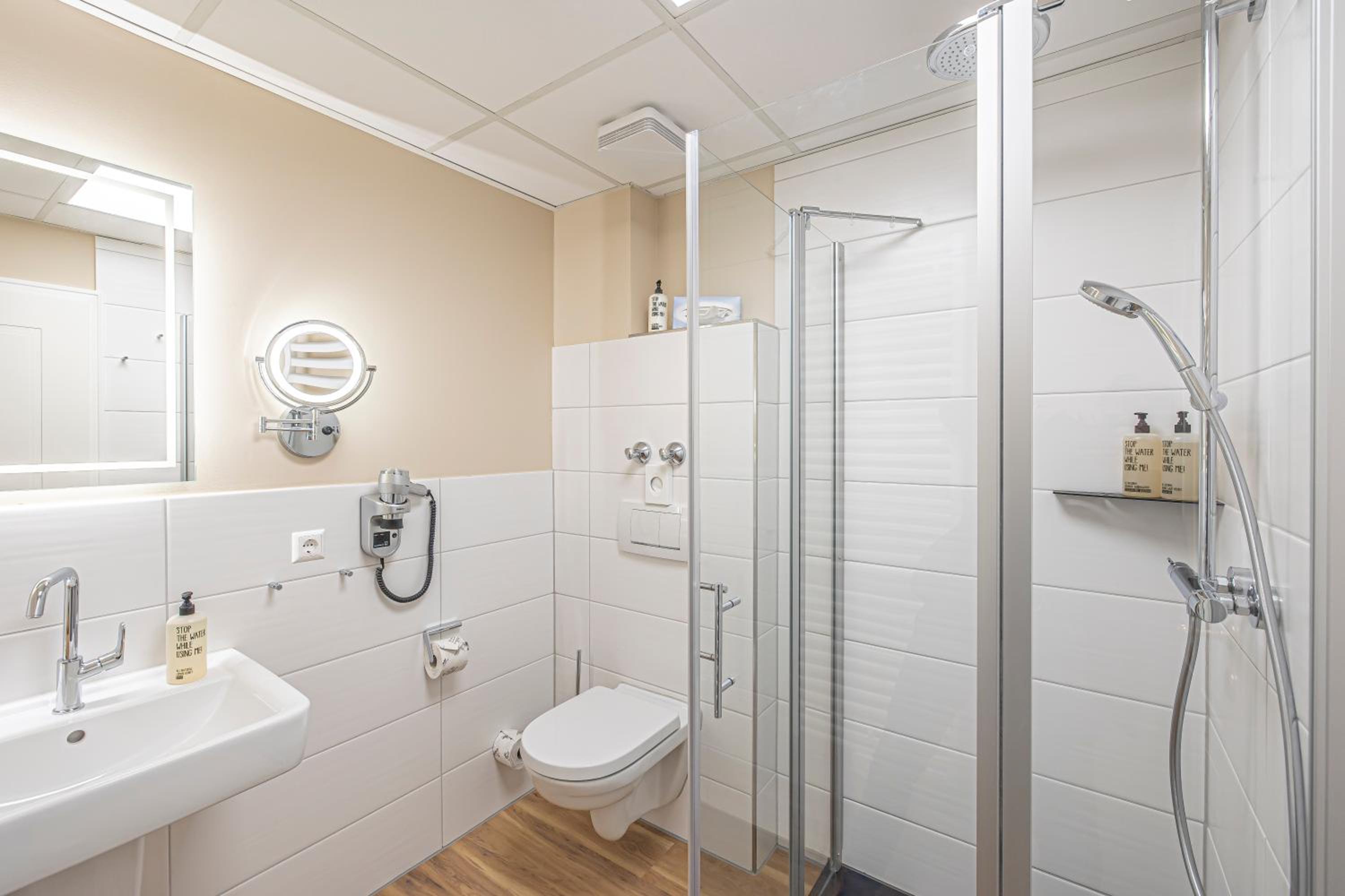 Budget Double Room - Annex photo 2