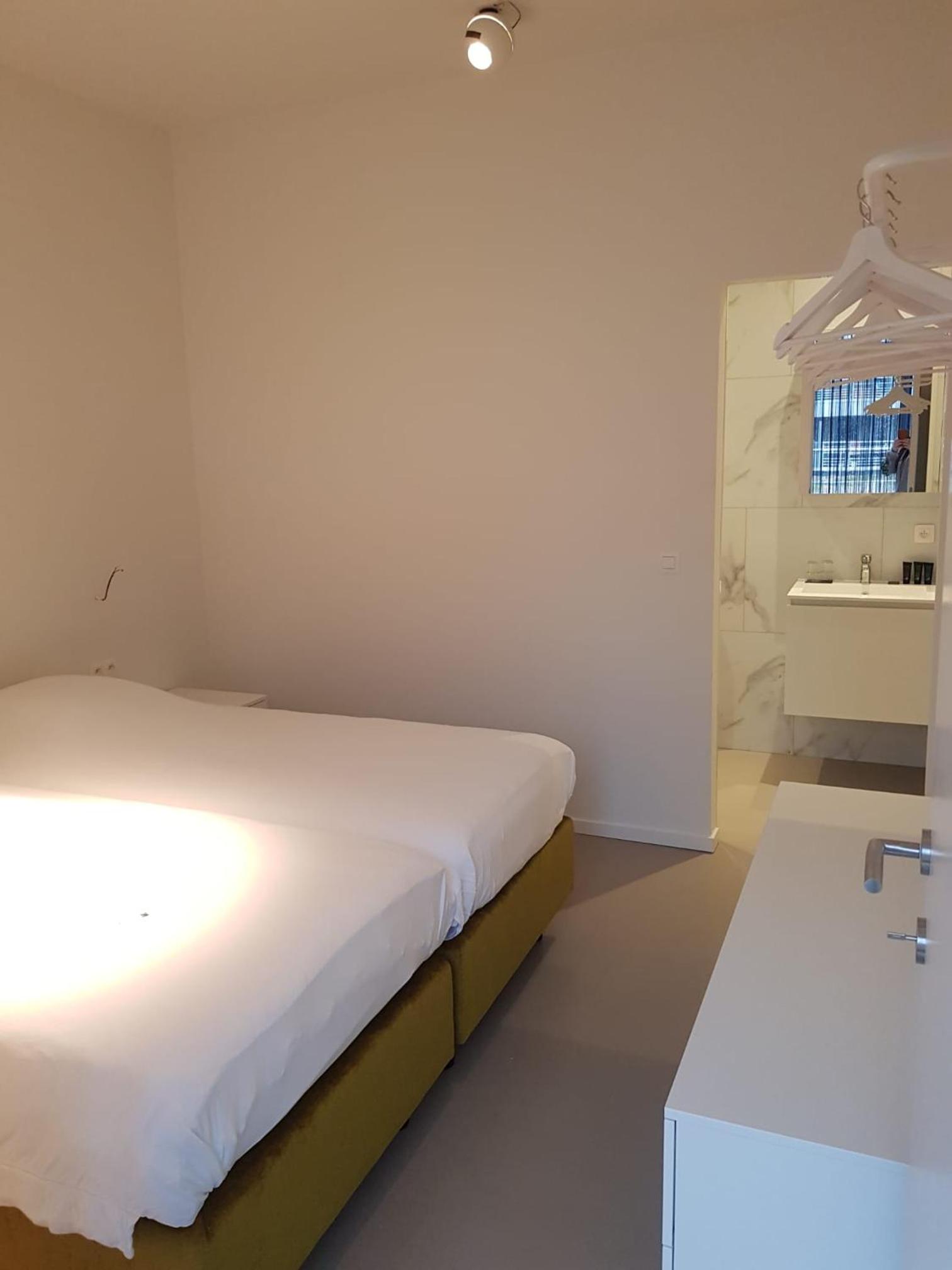 Classic Quadruple Room photo 2