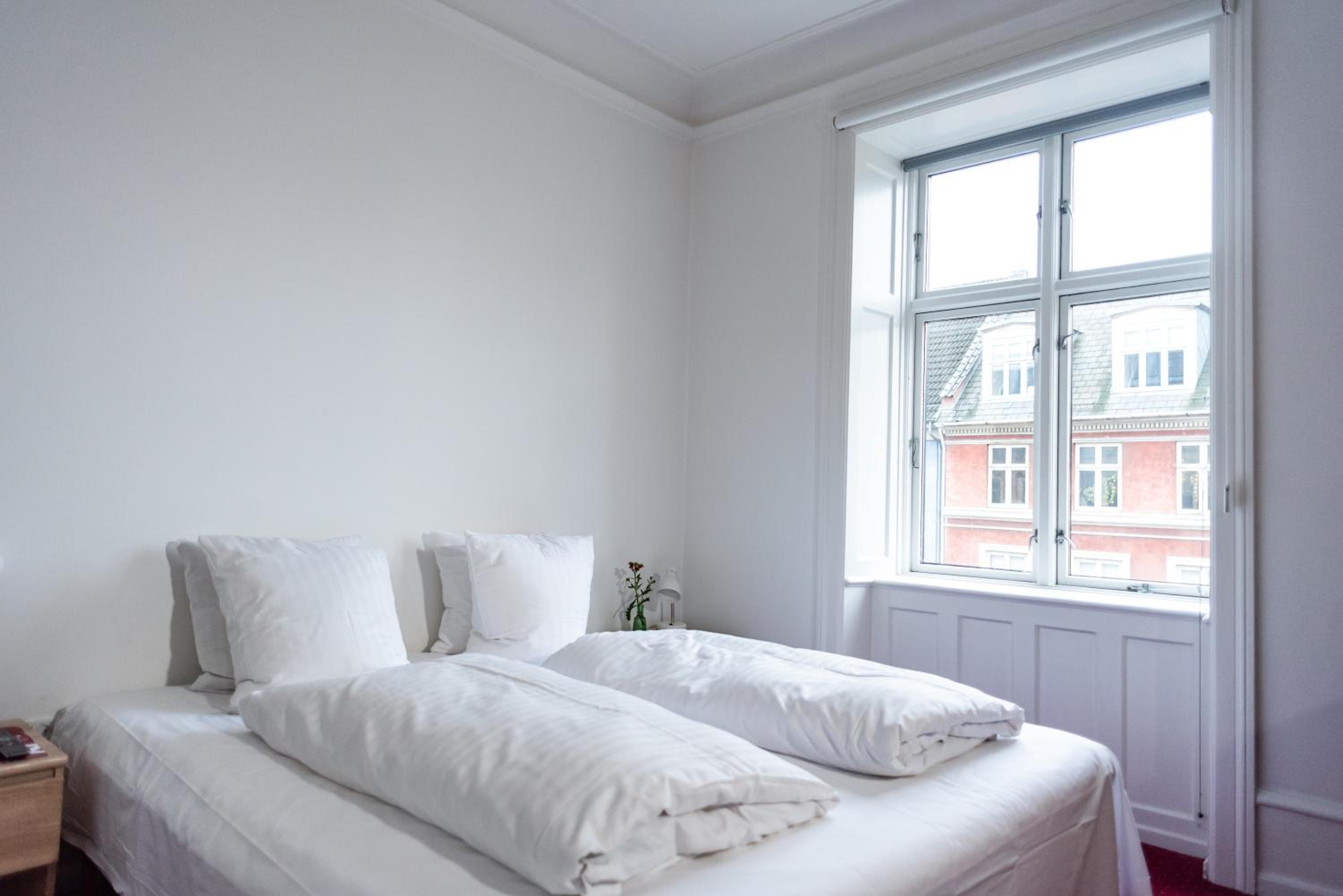 Large Double or Twin Room