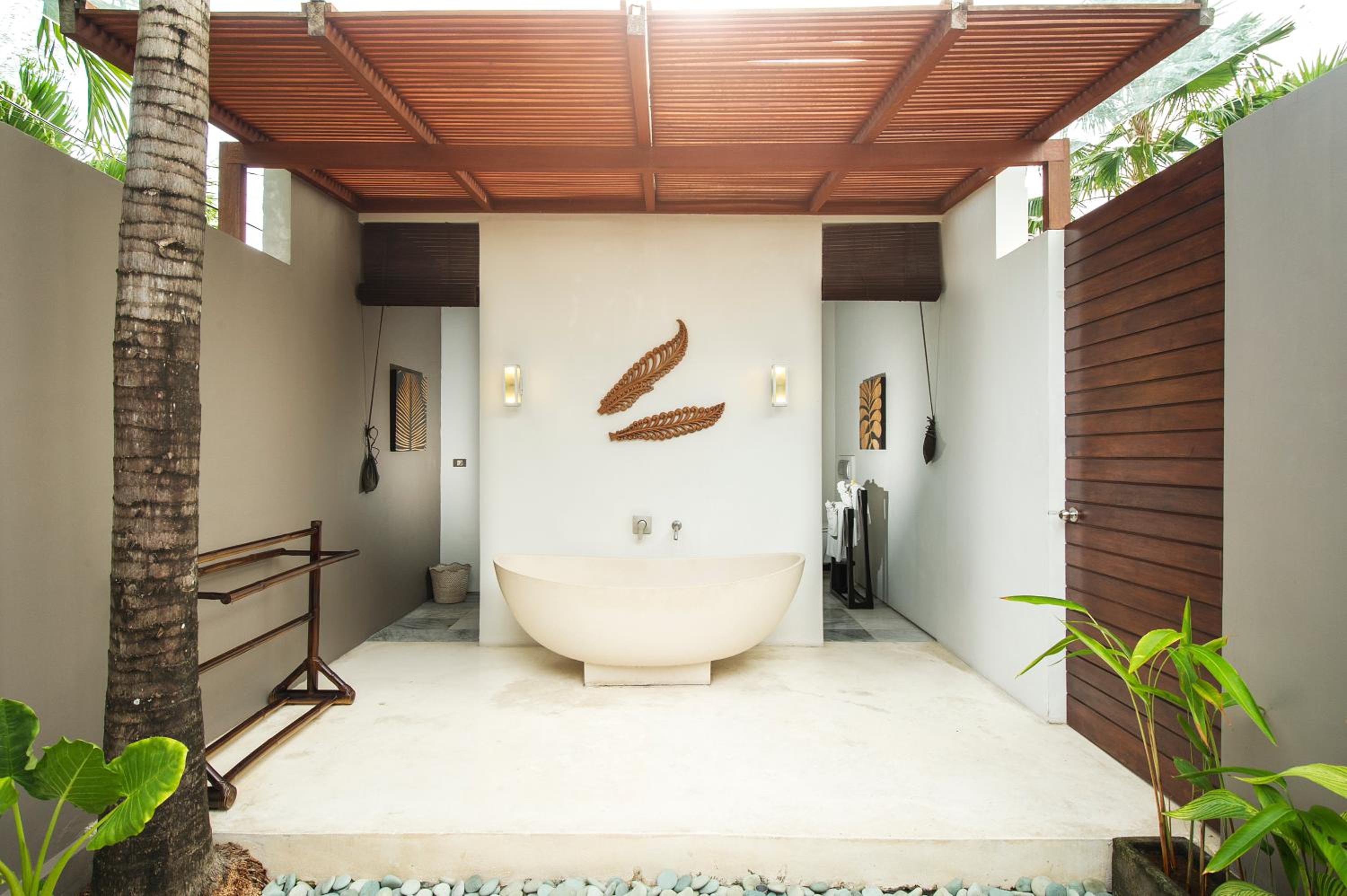 Premium Three-Bedroom Villa with Private Pool  - Photo 8