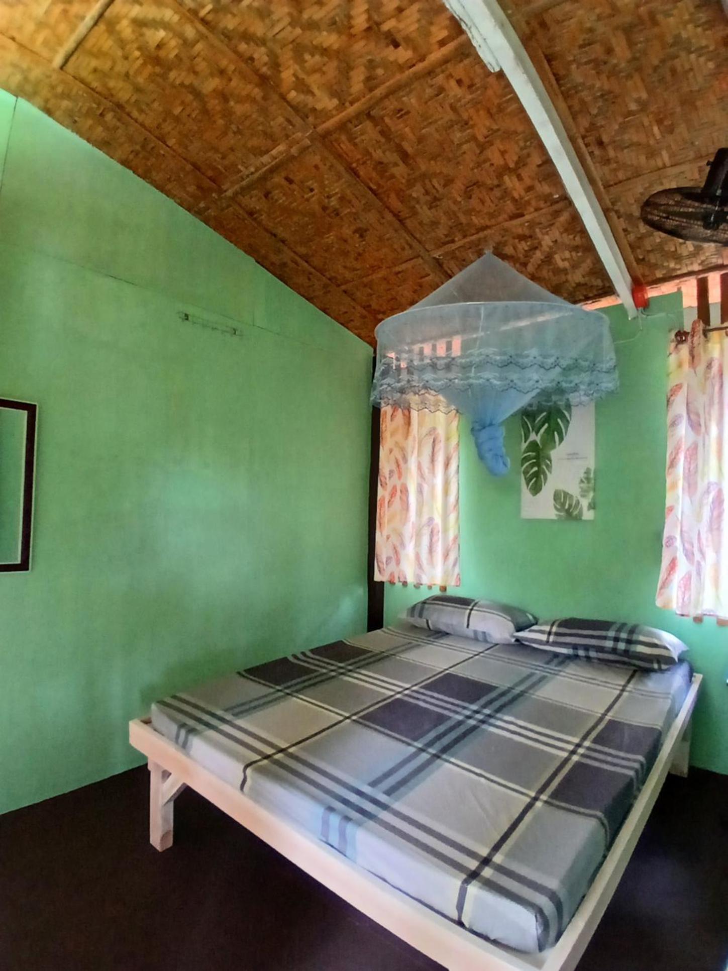 Budget Double Room photo 3