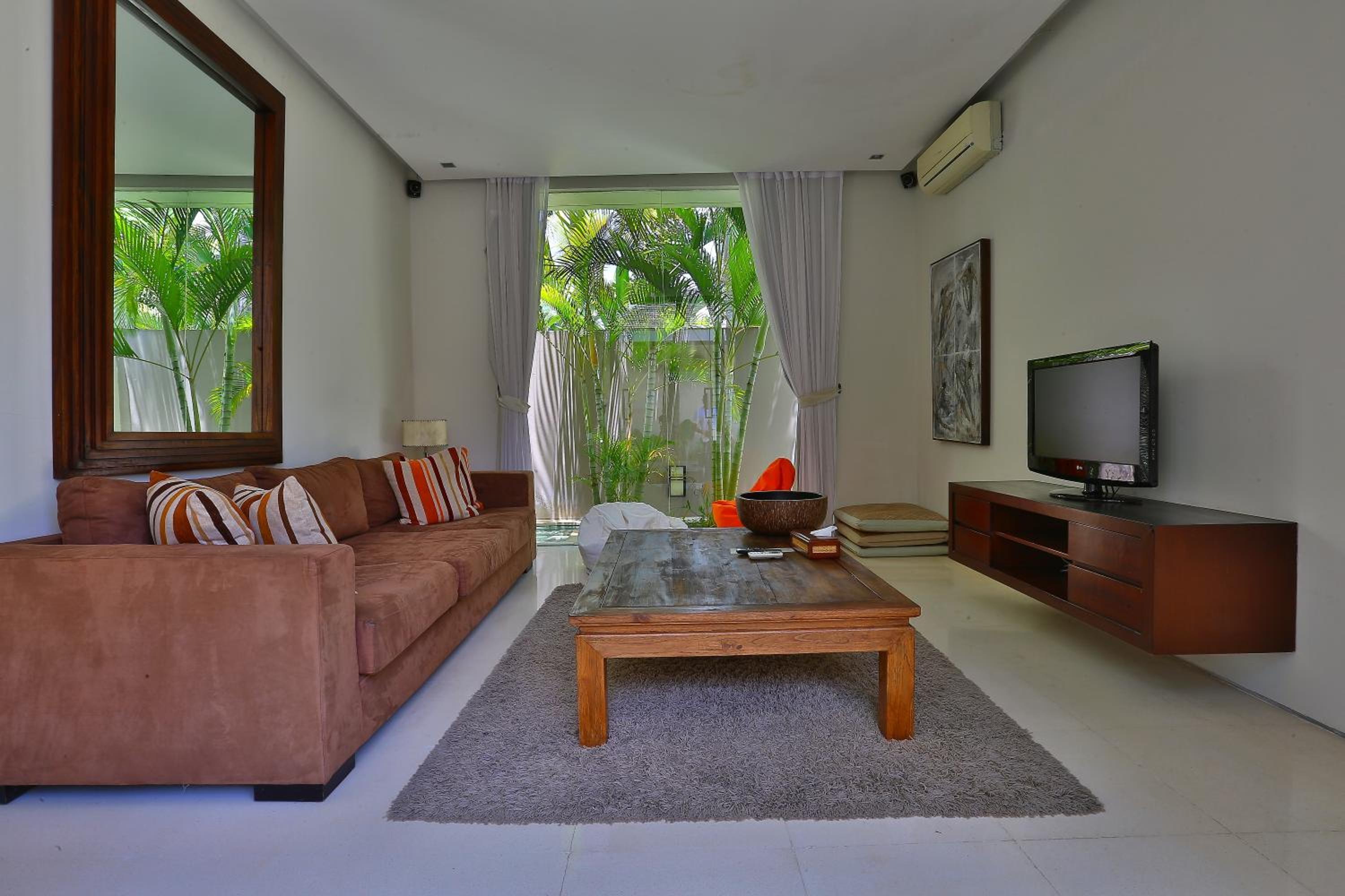 Premium Three-Bedroom Villa with Private Pool  - Photo 15