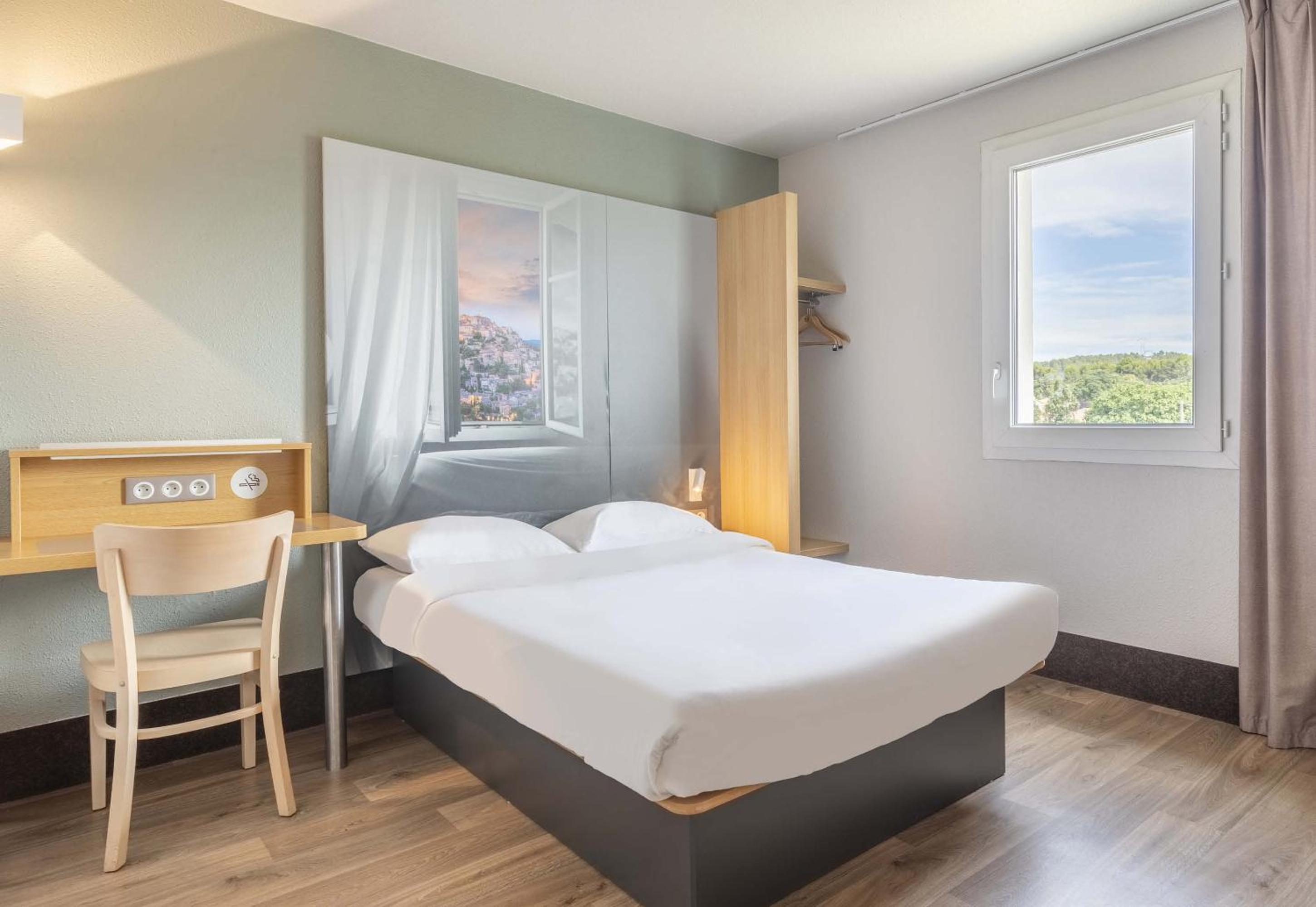 Double Room - Disability Access photo 1