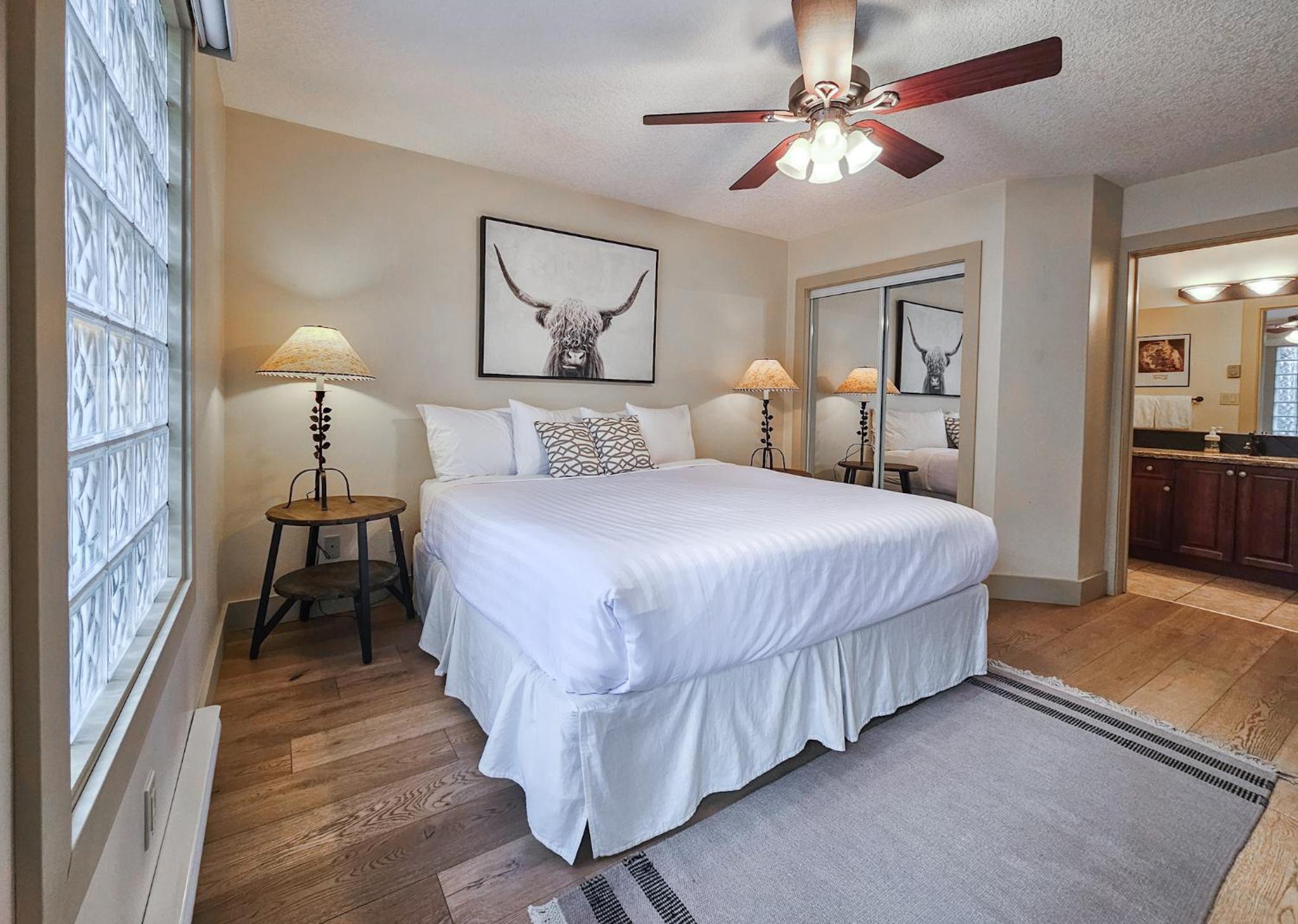 Two-Bedroom Apartment with Balcony photo 3