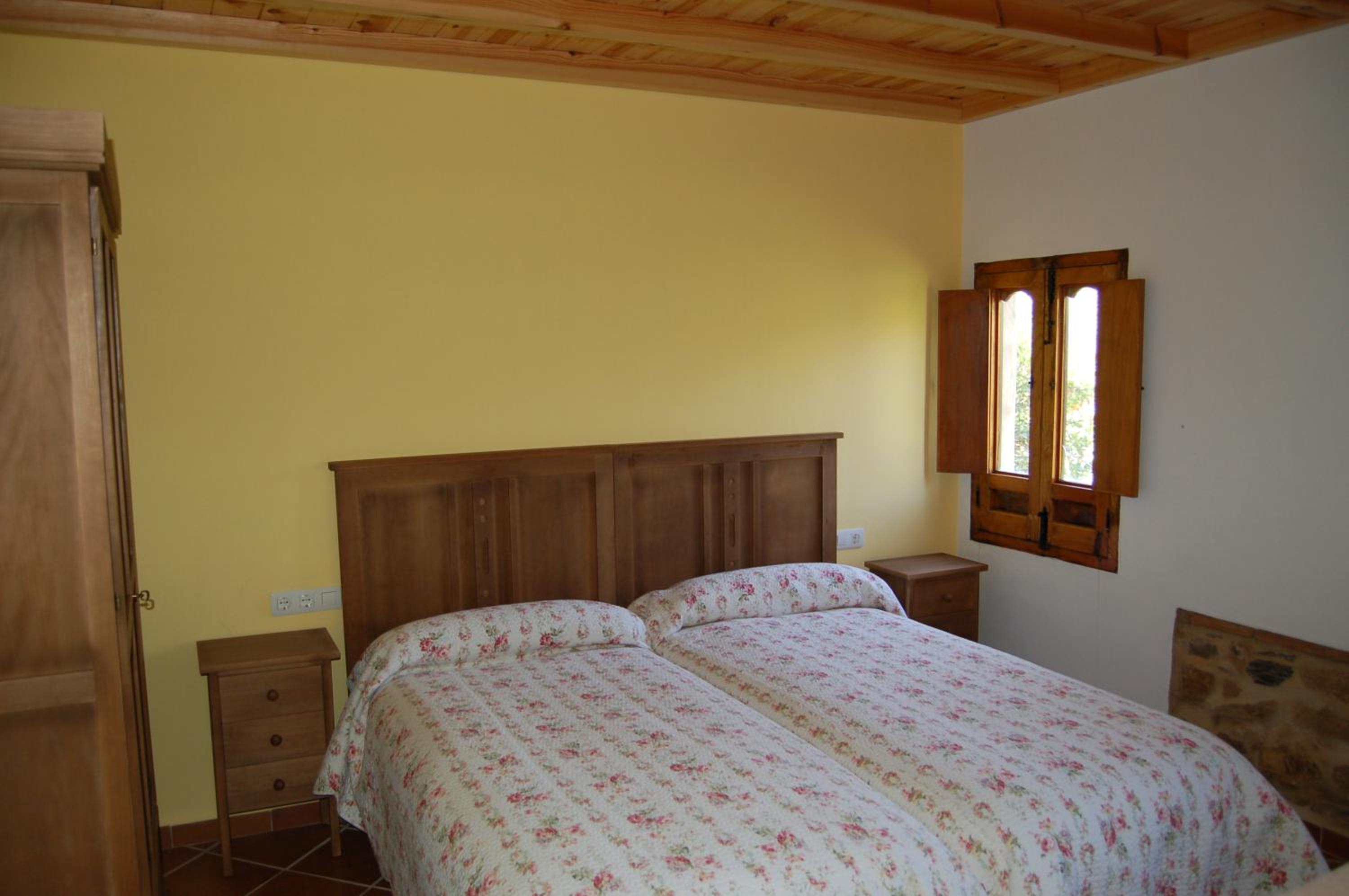 One-Bedroom Apartment (2 Adults) photo 3