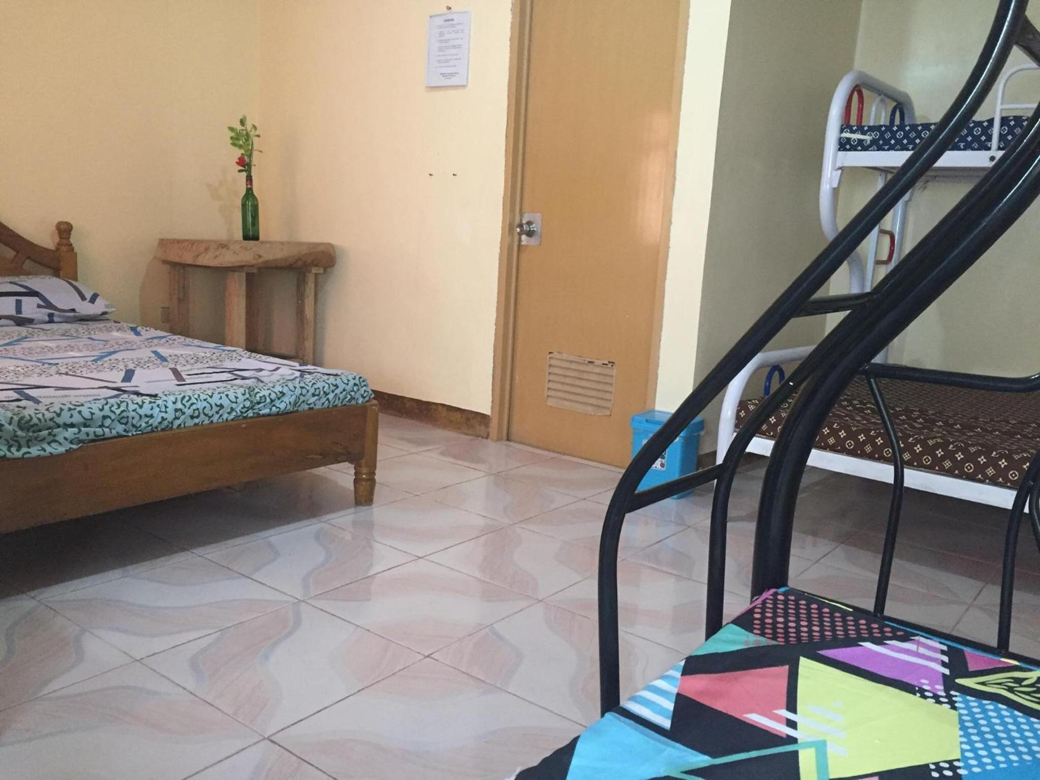 Family Room photo 2
