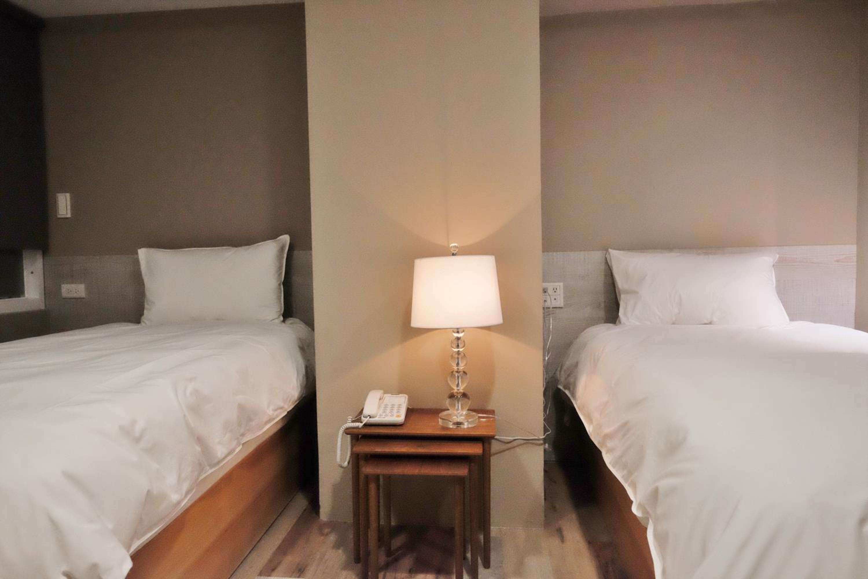 Standard Twin Room photo 3