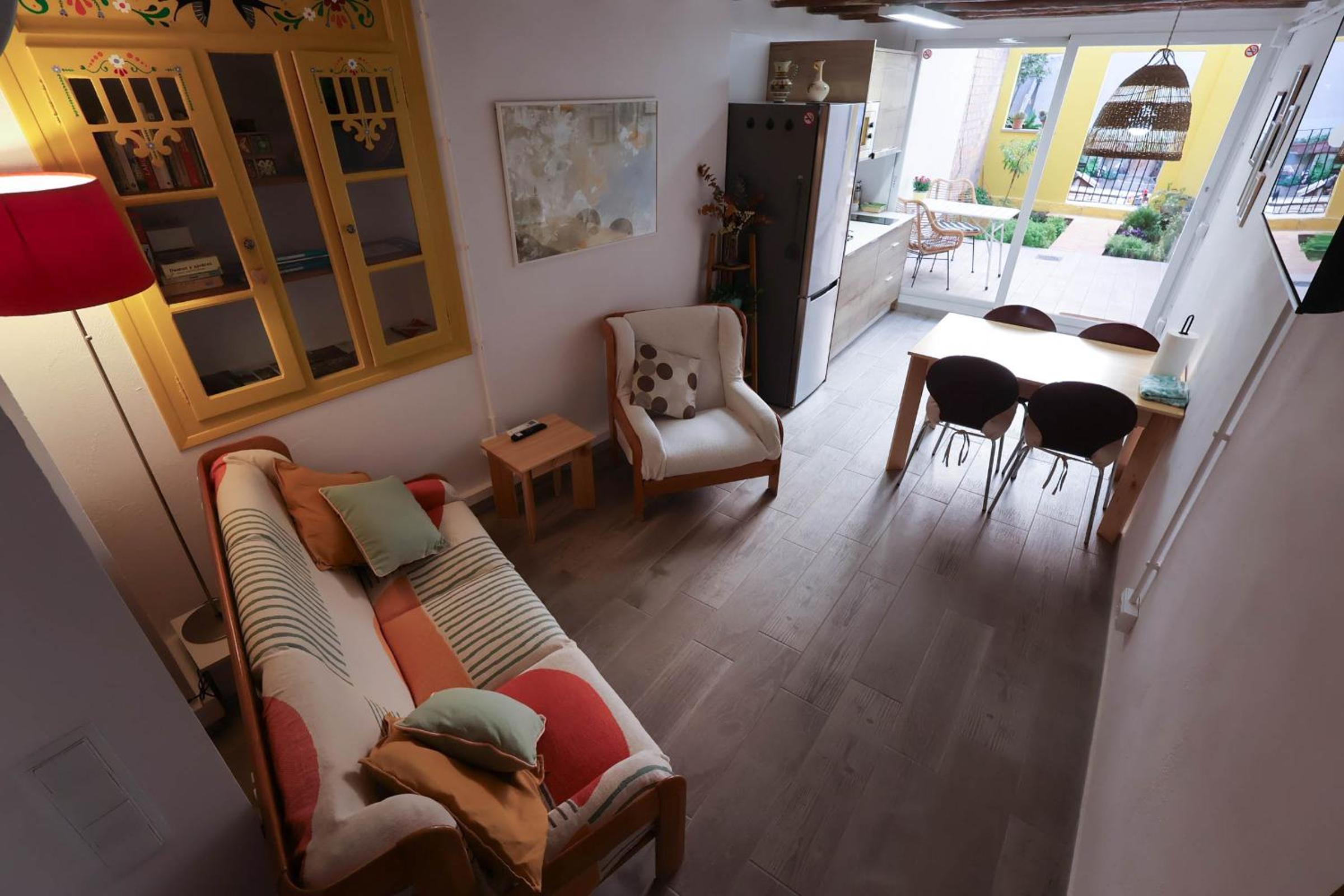 One-Bedroom House