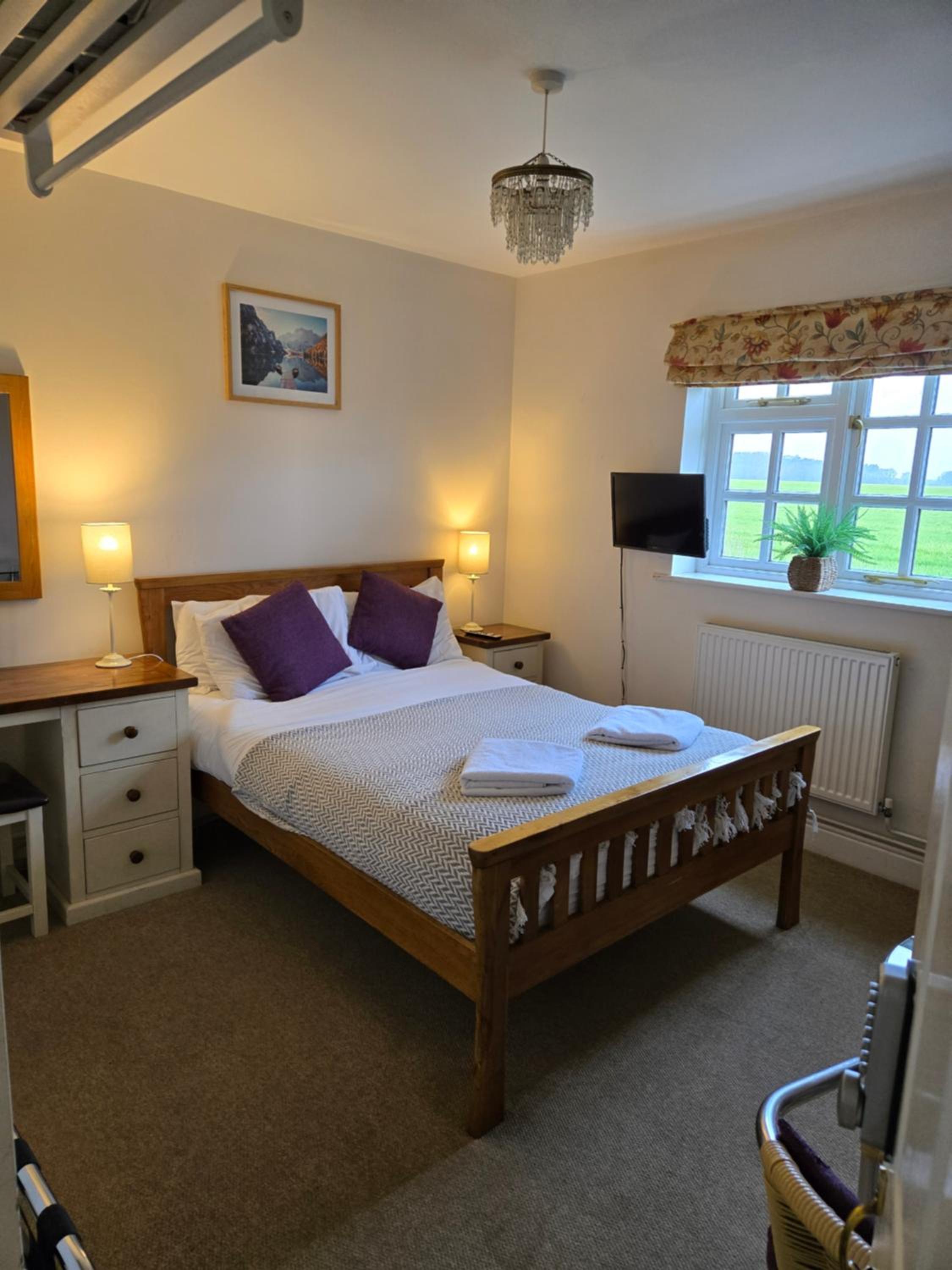 Double Room - Photo 6