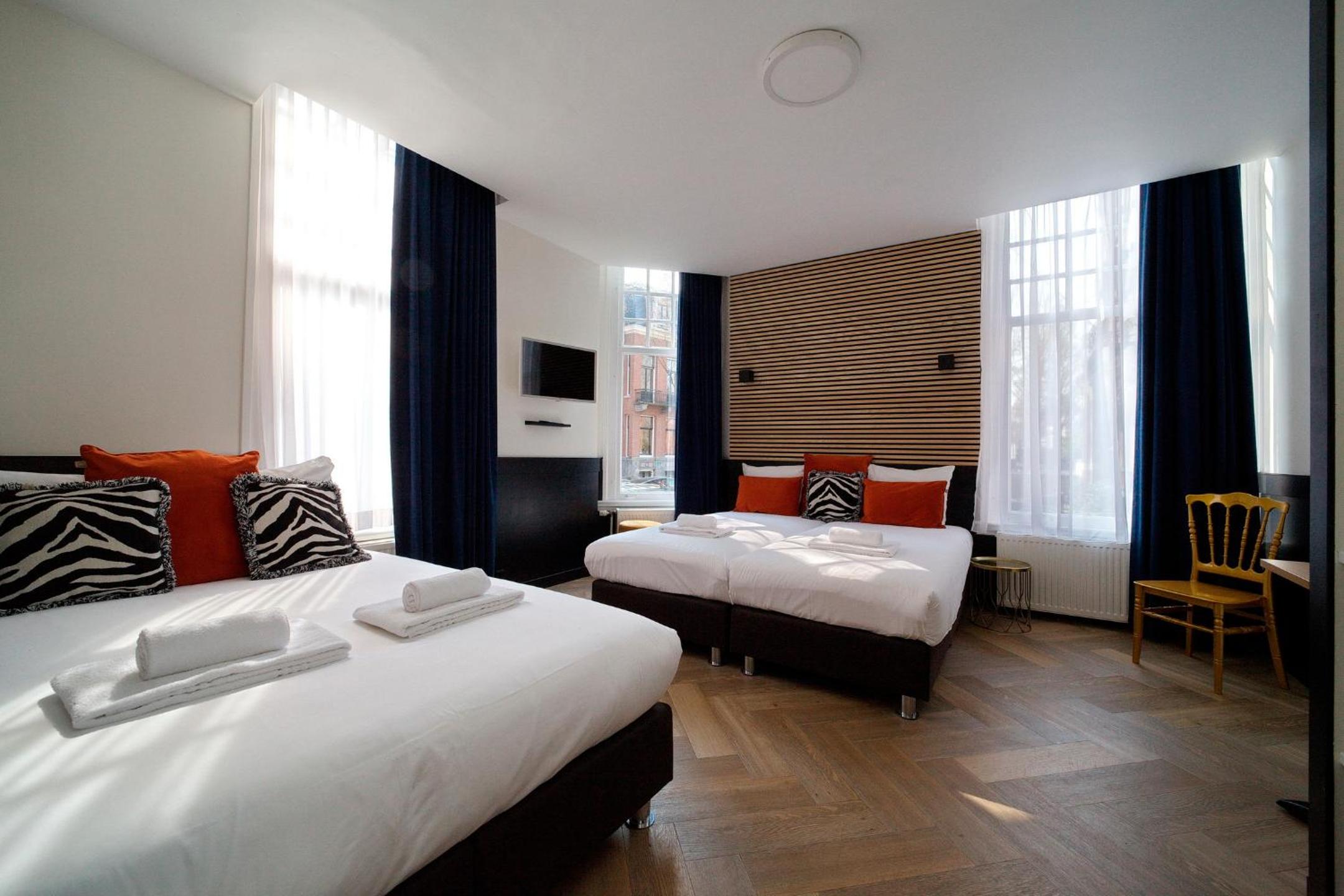 Deluxe Quad Room