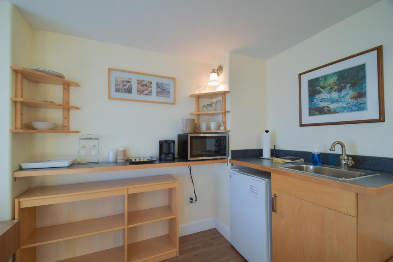 Apartment photo 3