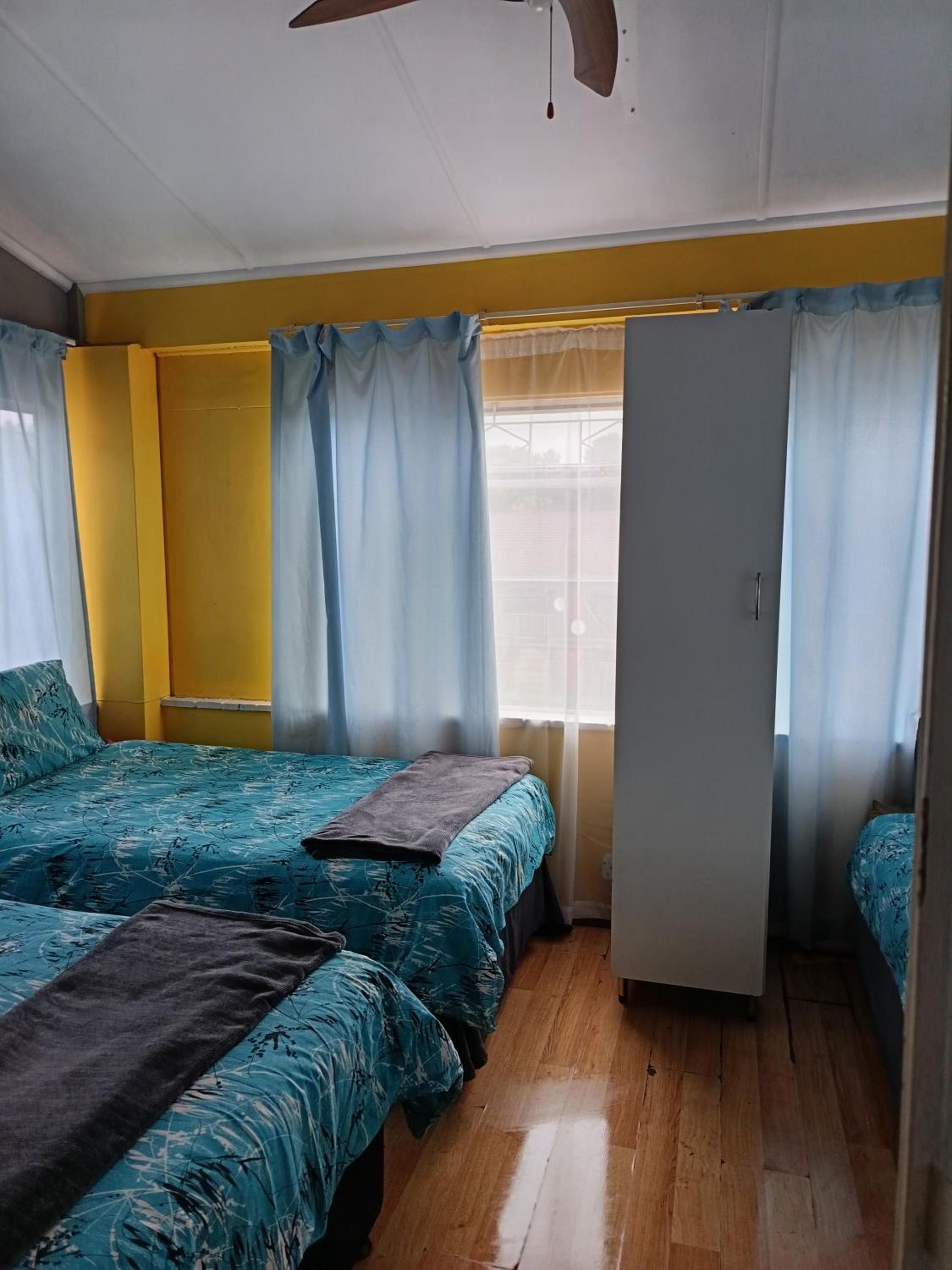 Budget Triple Room photo 3