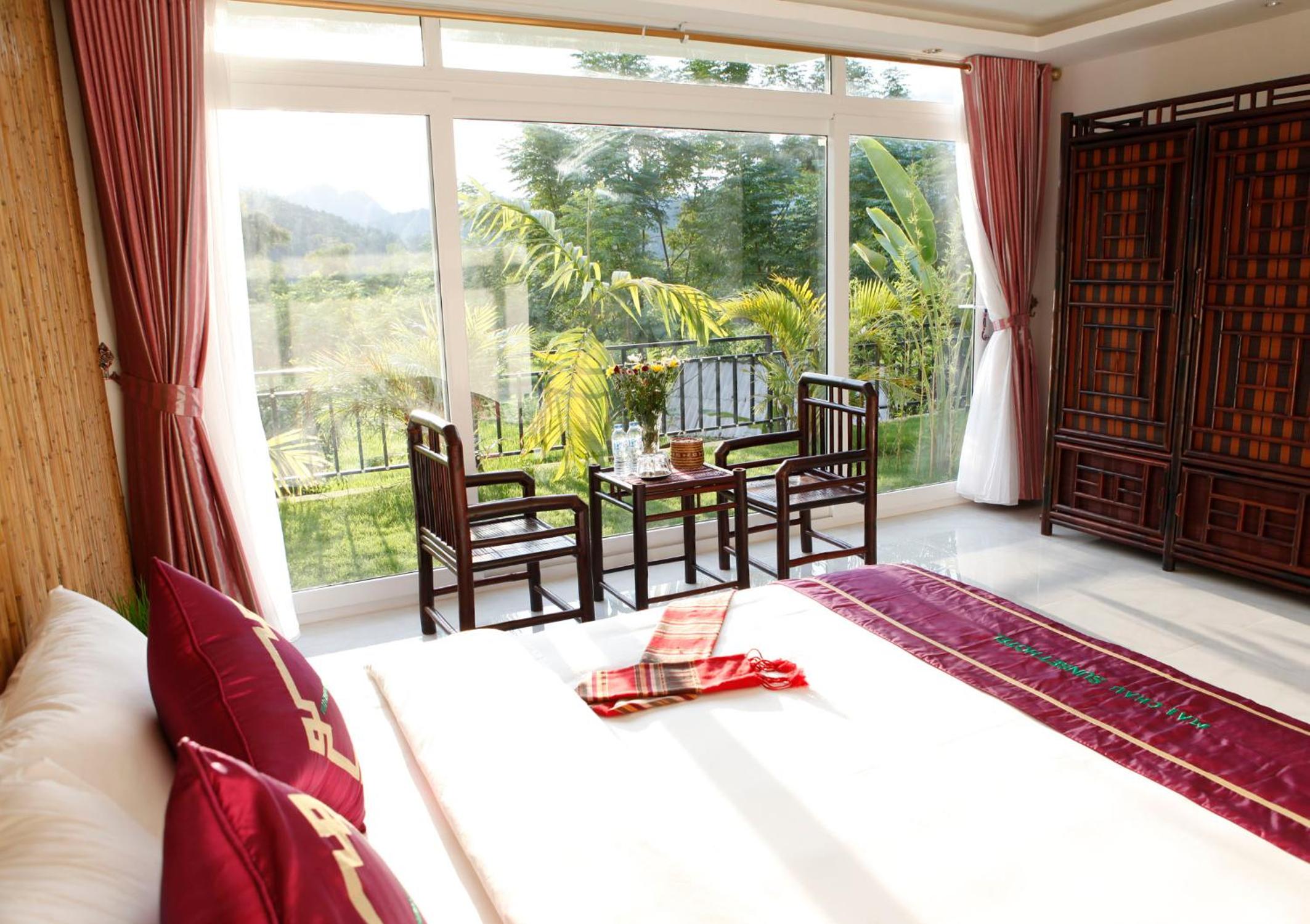 Deluxe Triple Room  with Mountain and Valley View photo 3