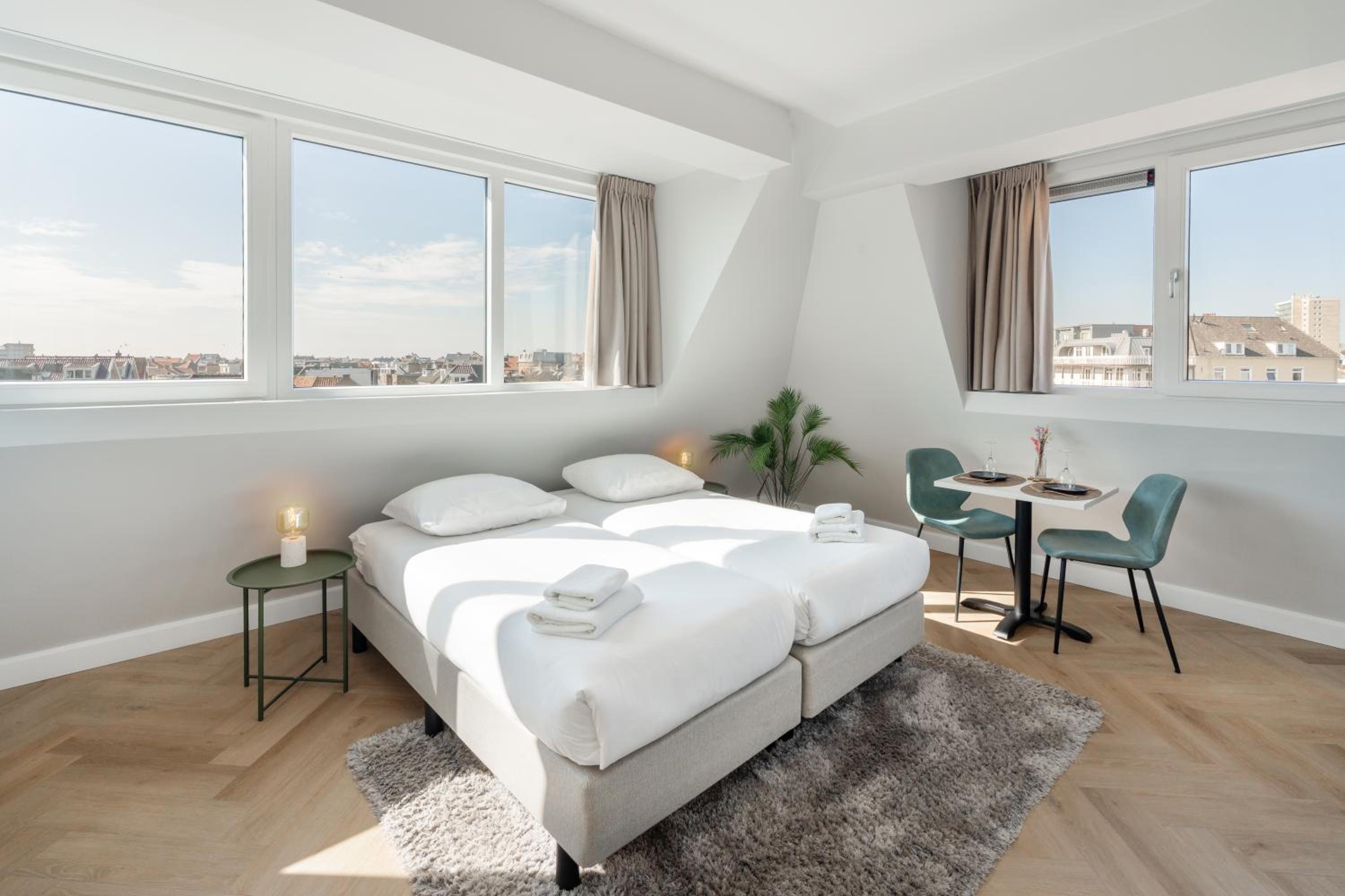 Twin Room with City View photo 1
