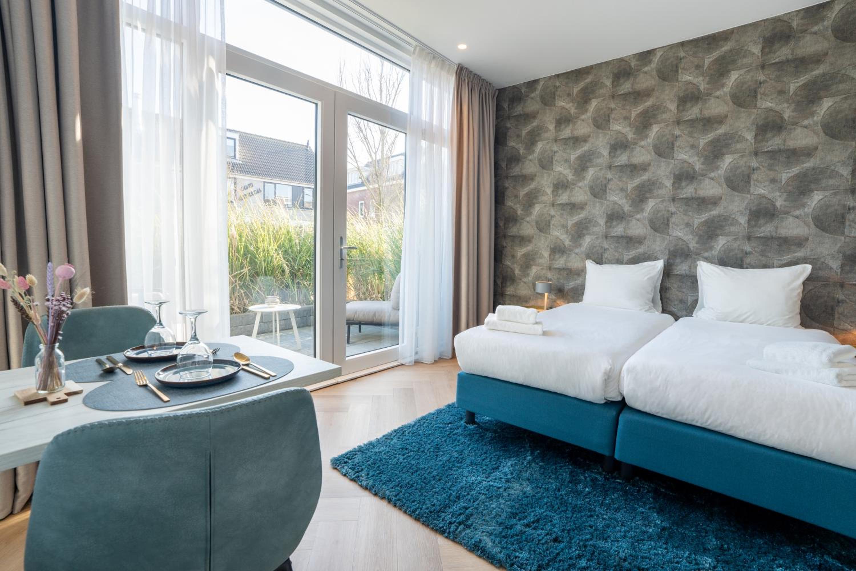 Twin Room with Balcony photo 3