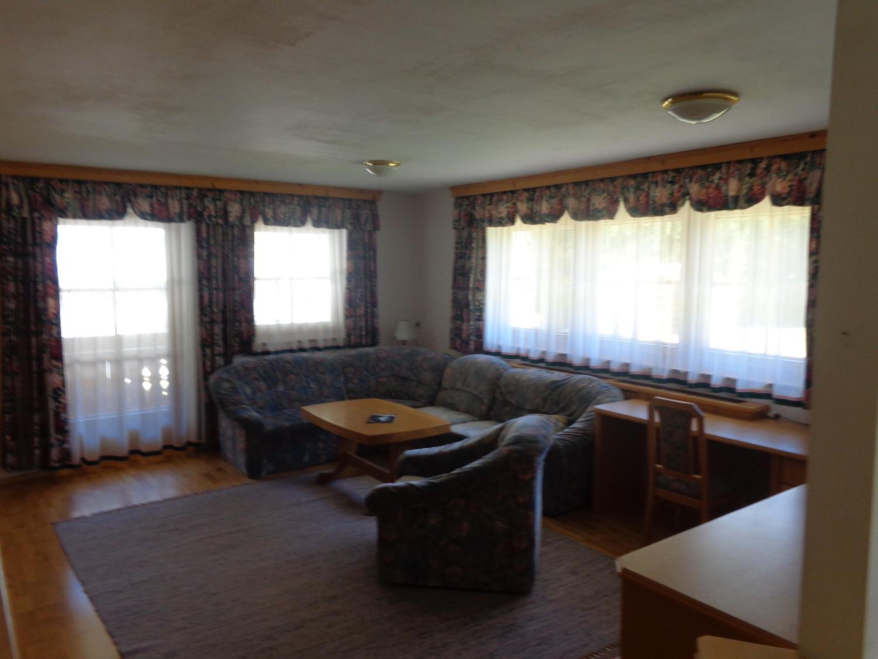 Apartment with Mountain View (5 Adults) - Photo 1