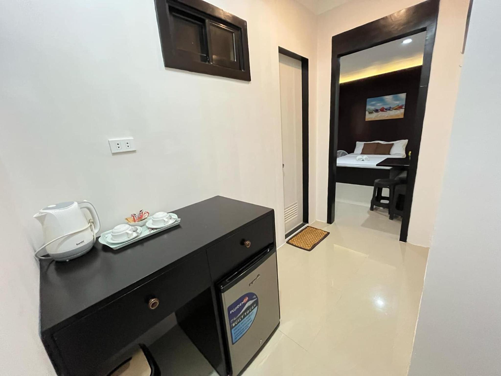 Double Room - Photo 3