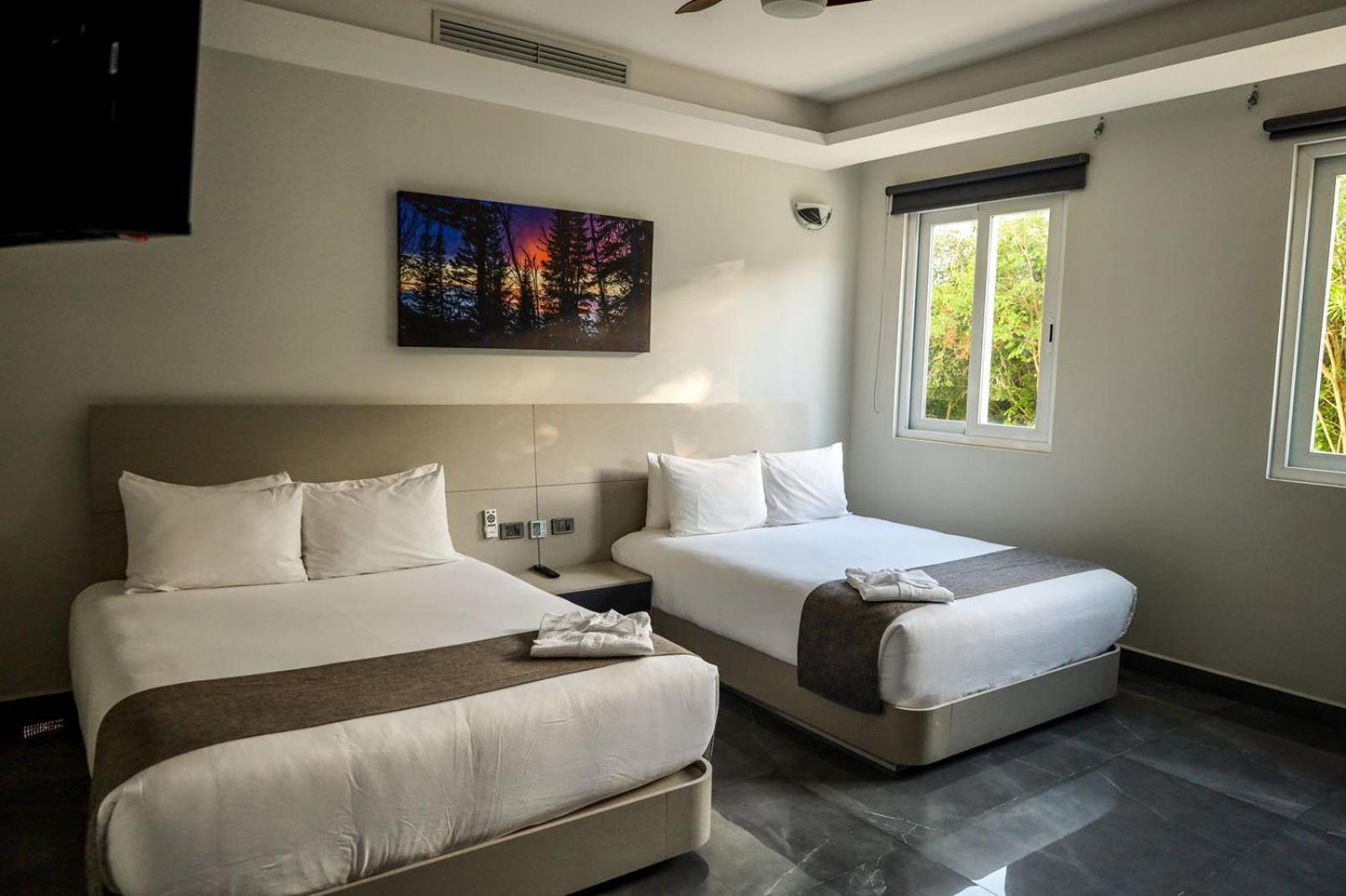 Three-Bedroom Deluxe Apartment