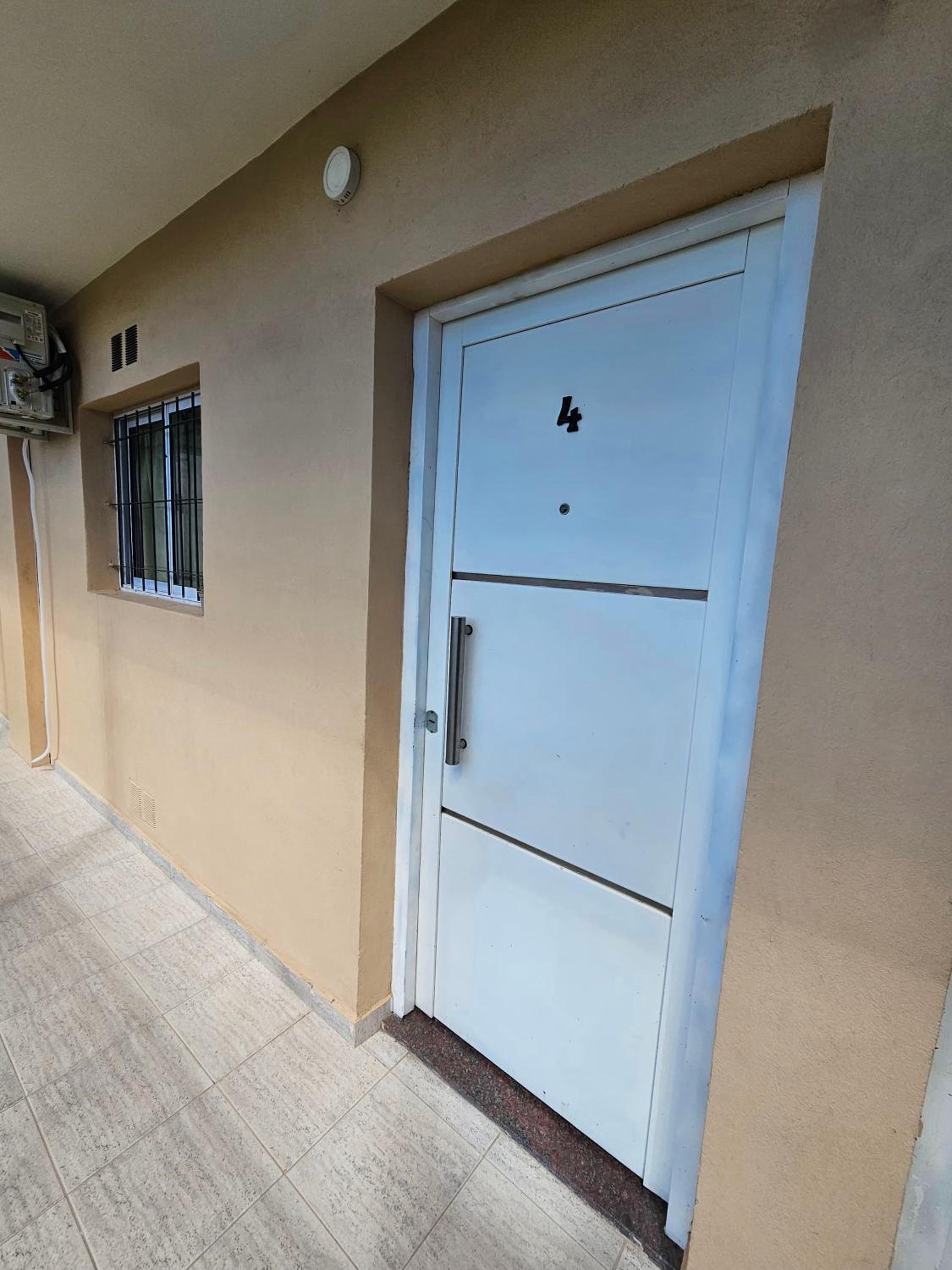 One-Bedroom Apartment with Garden View photo 1