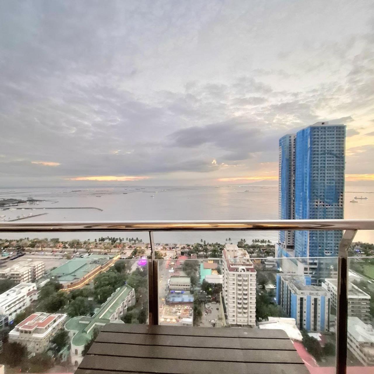 One-Bedroom Apartment with Balcony and Water View