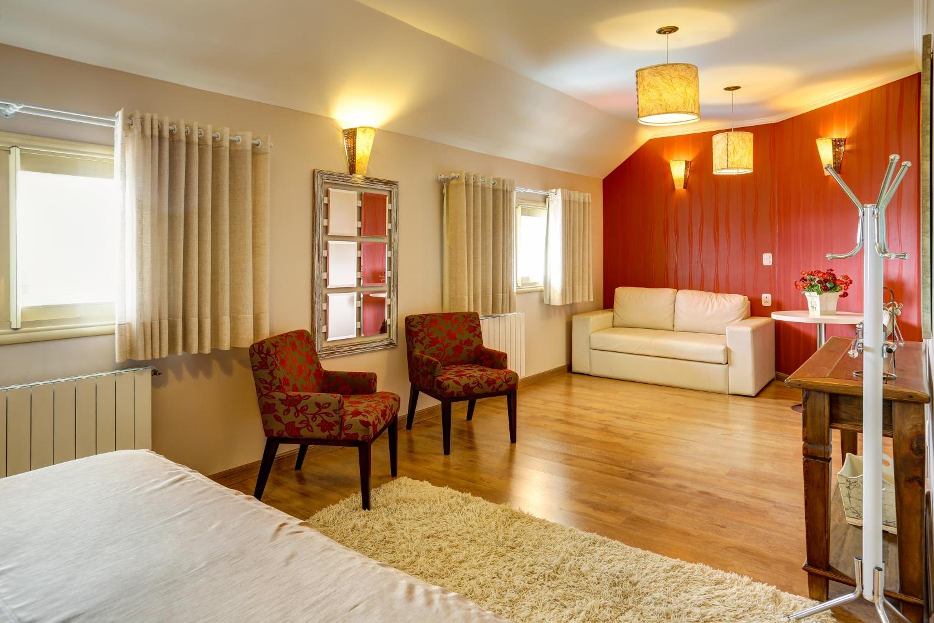 Deluxe Suite photo 3