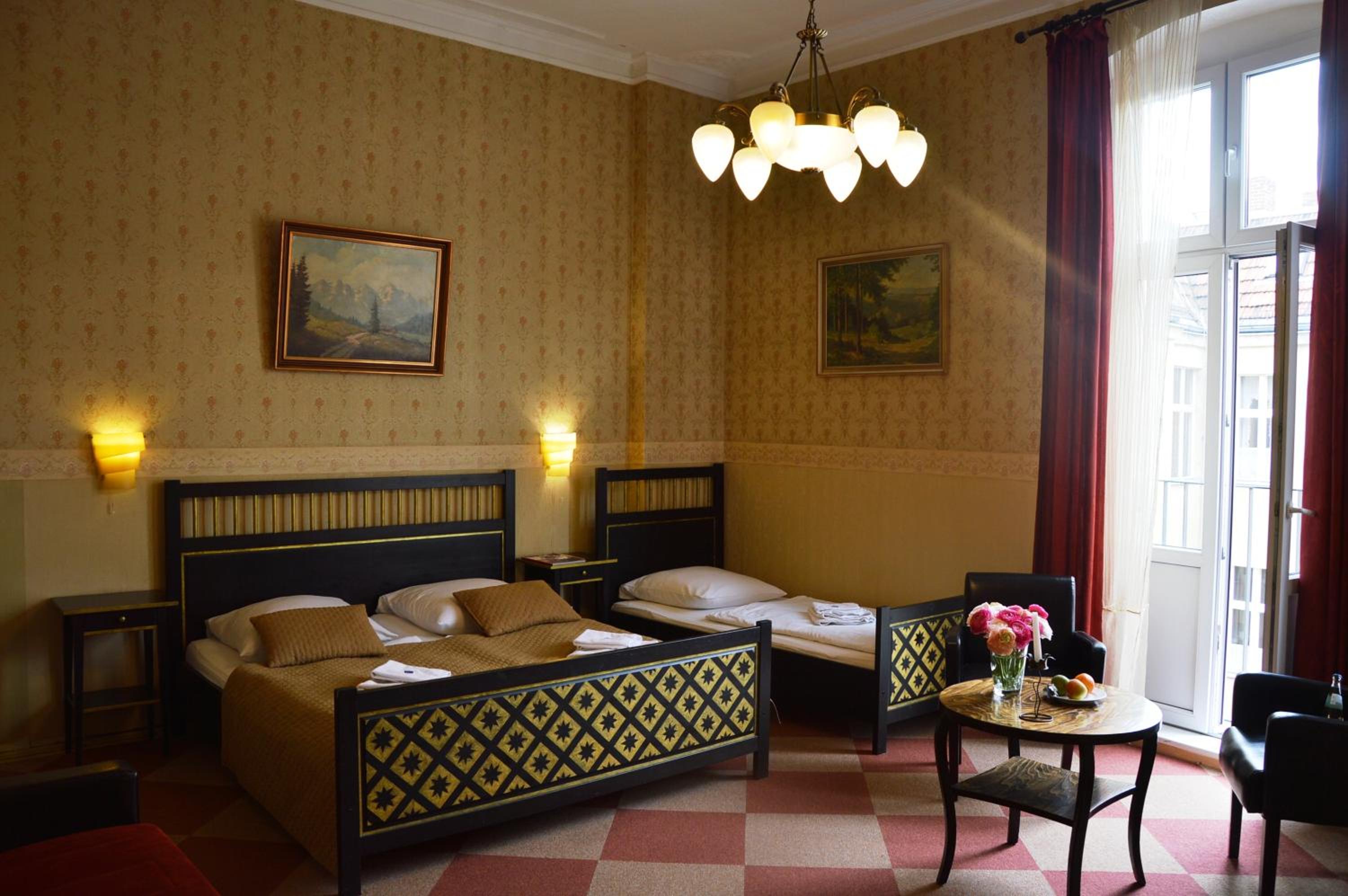Triple Room