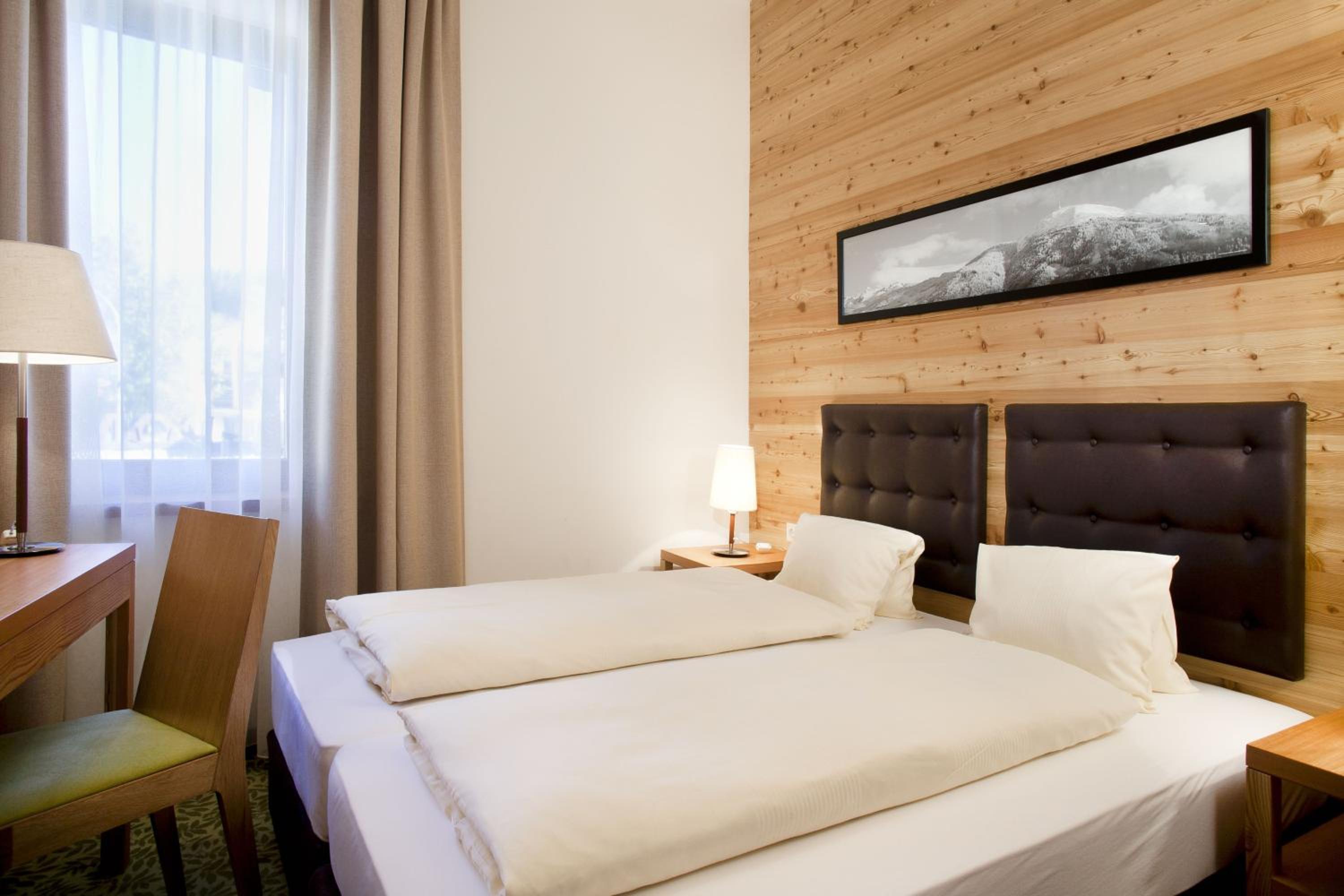 Double Room - Photo 1