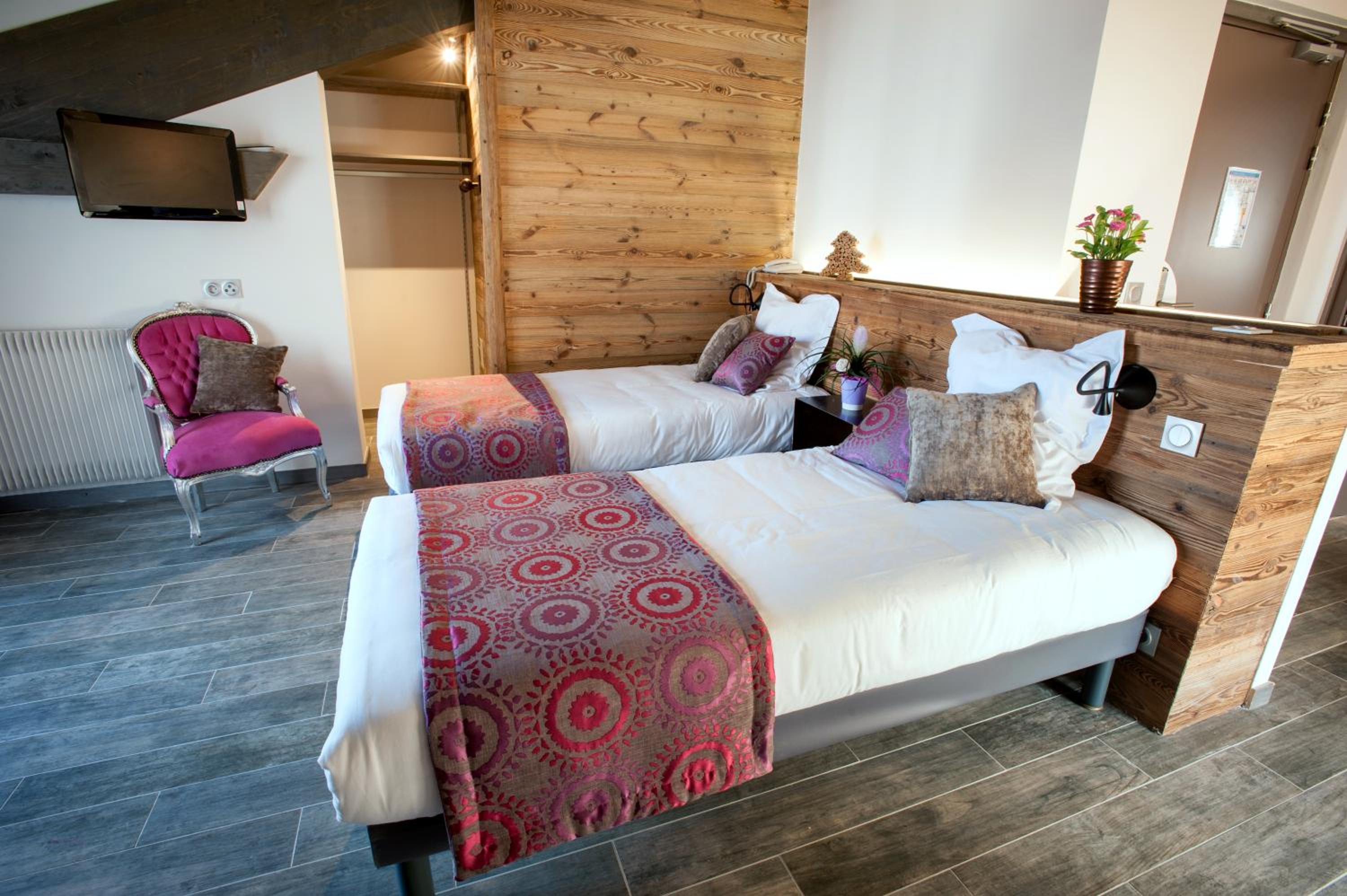 Privilege Suite - Photo 9