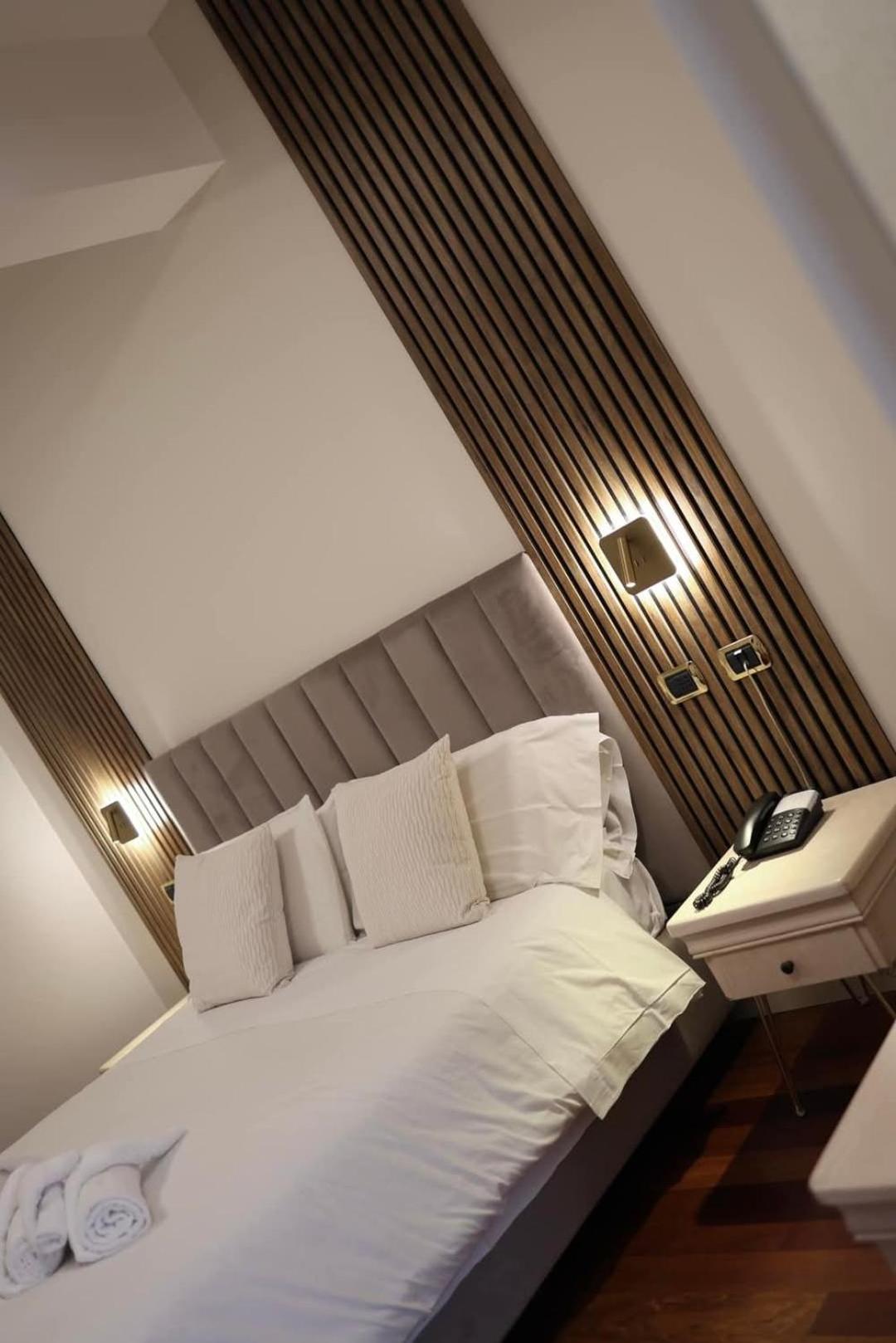 Double Room With Private Bathroom photo 1